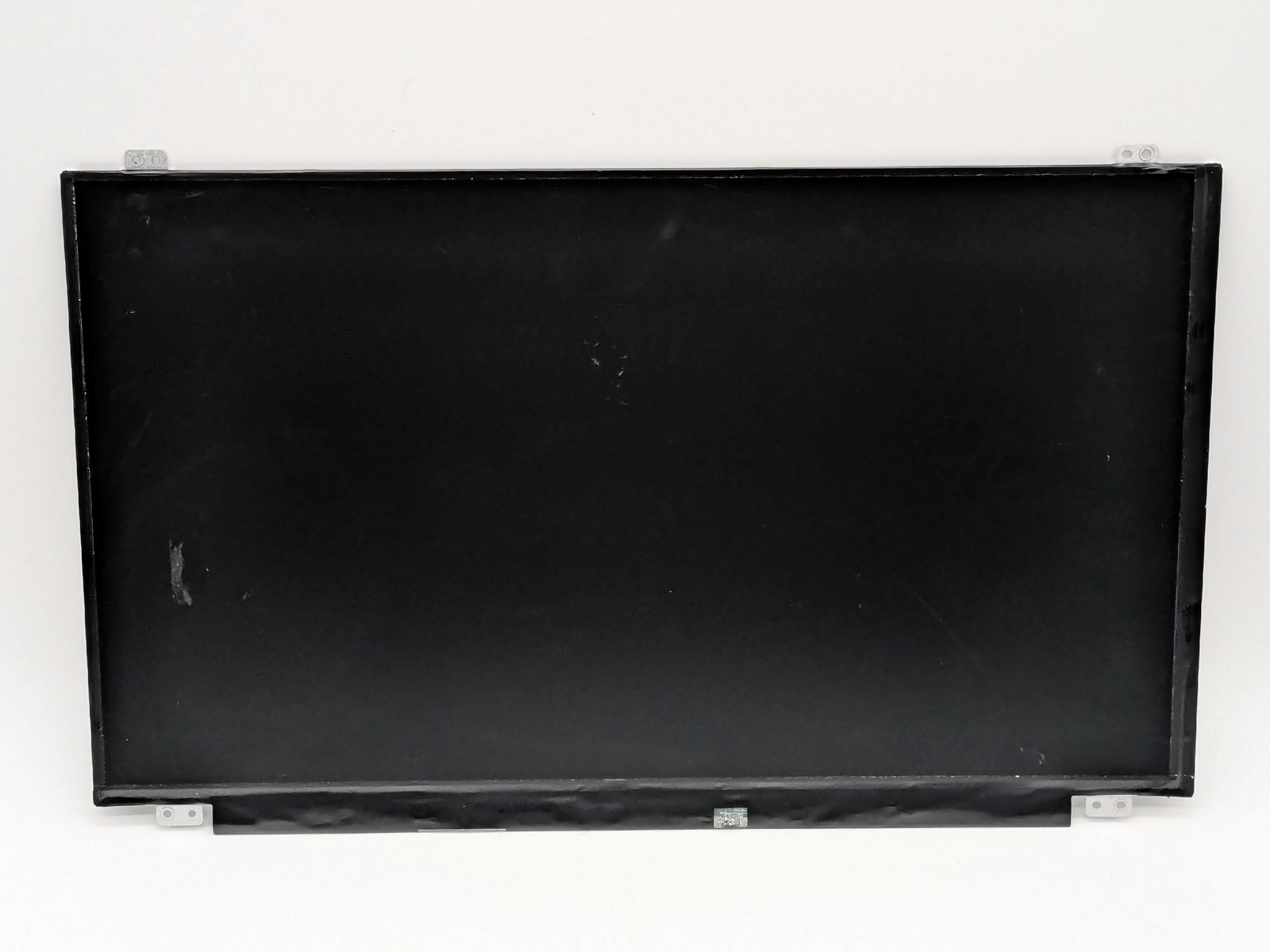 Dell Inspiron 15 (5577) 15.6" FHD LCD LED Widescreen - Matte - M9P74