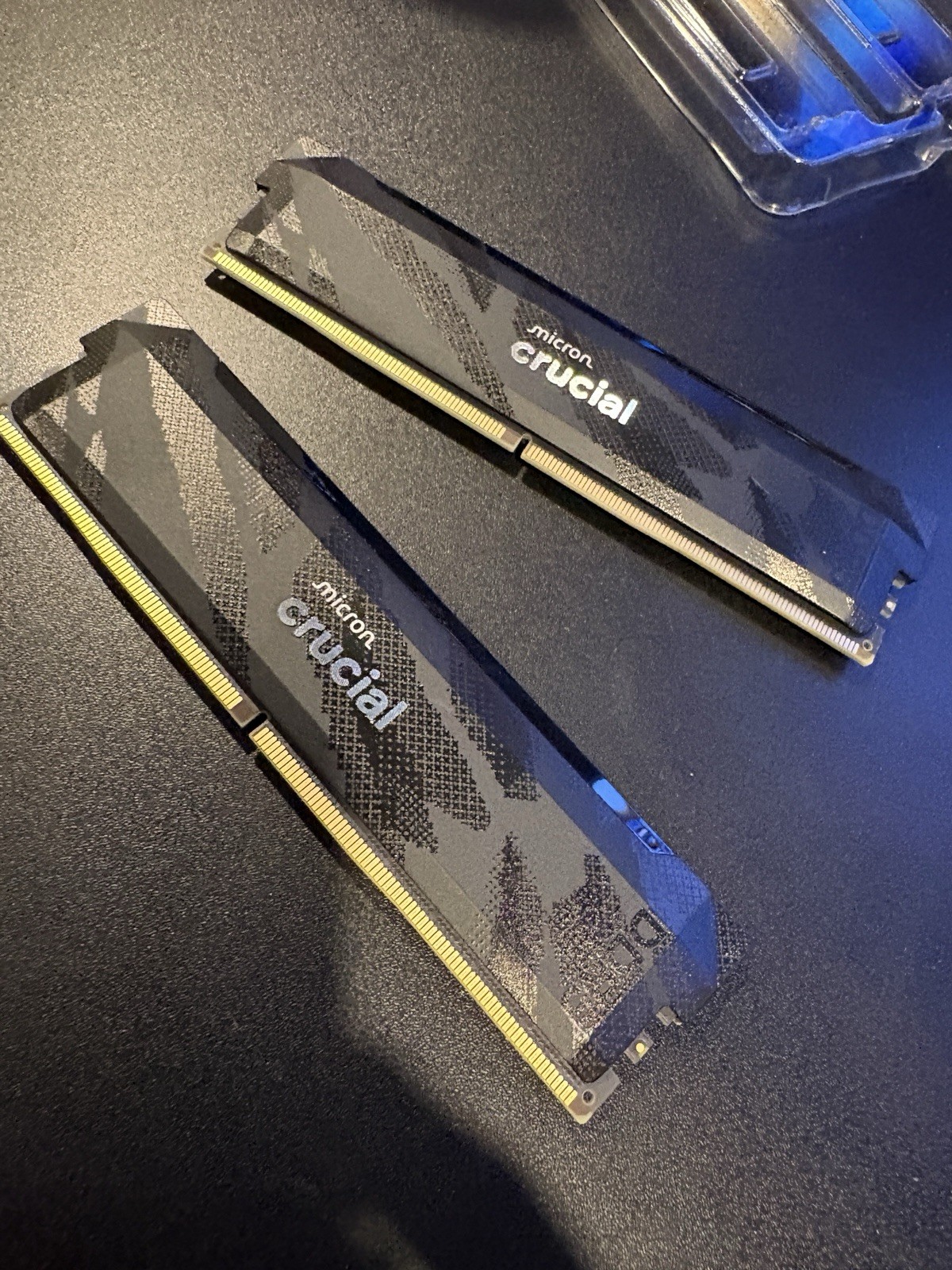 Crucial Pro 32GB 2x16GB DDR5 6400 CL32 XMP EXPO Intel AMD Black