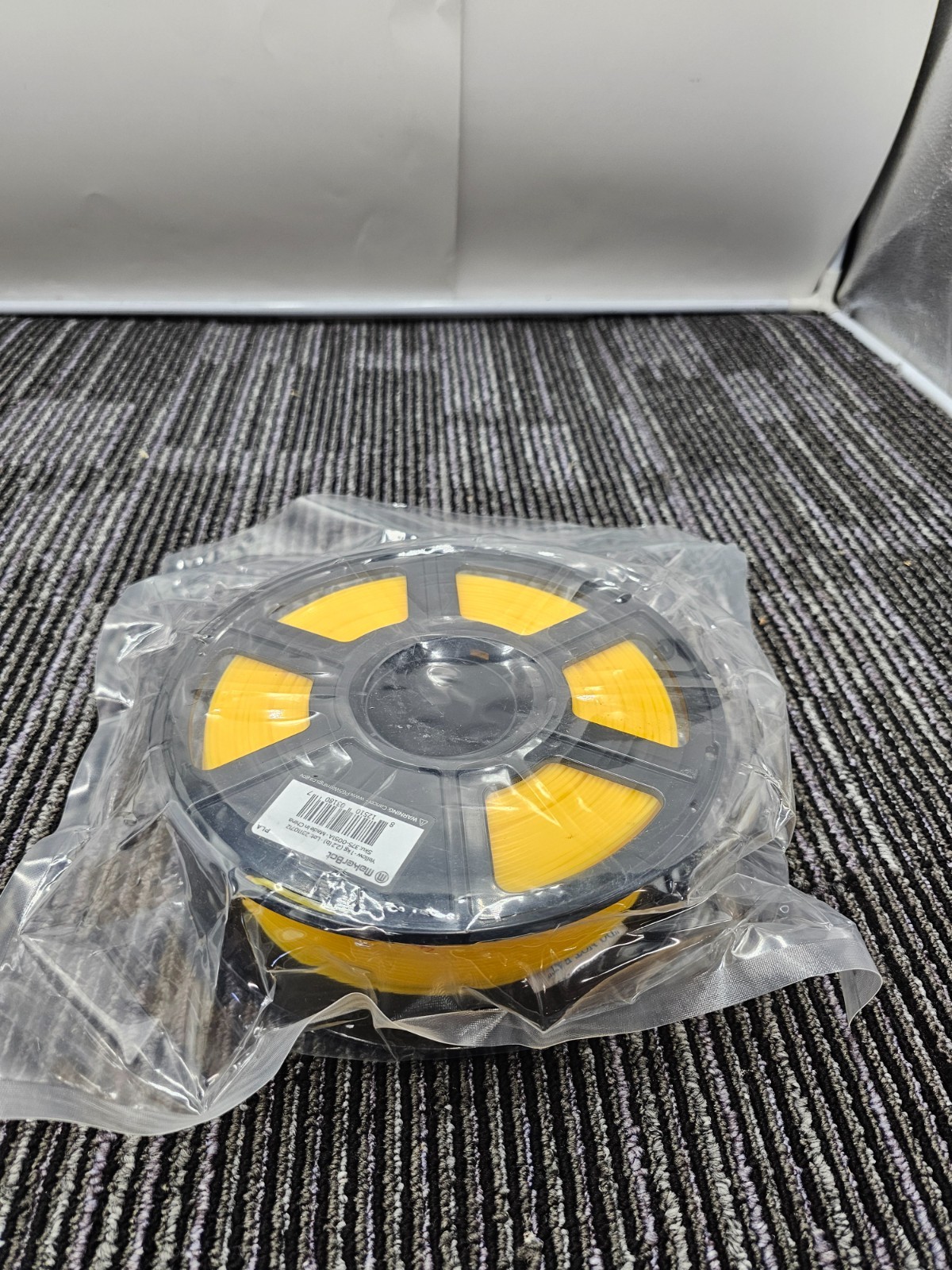 MakerBot 375-0051A Sketch PLA Filament True Yellow 2.2Lb
