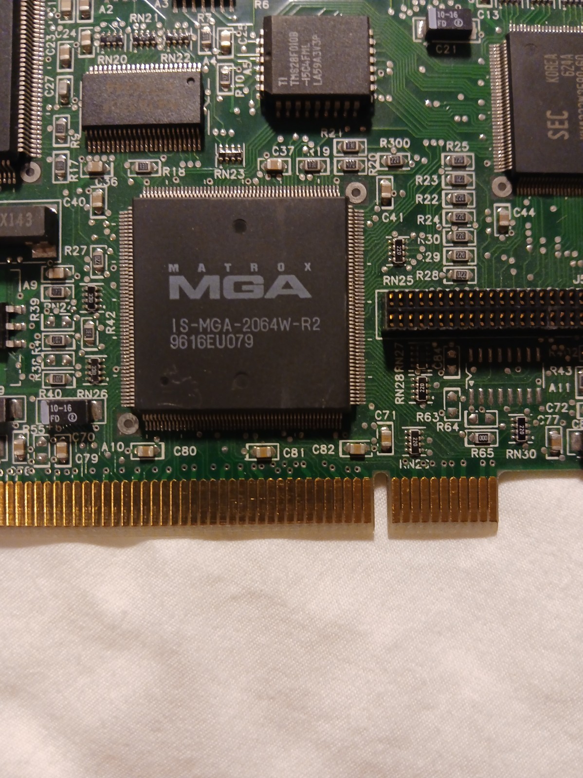 Matrox Millennium MGA-2064W-R2 2MB WRAM PCI VGA Graphics Card