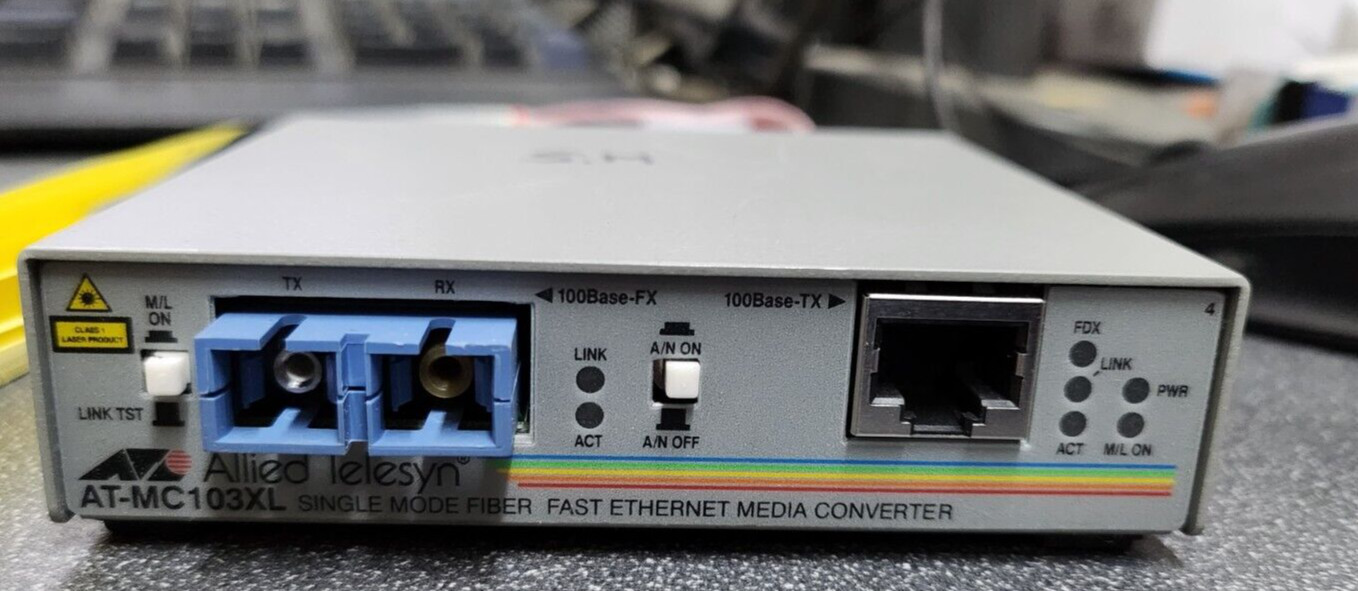 Allied Telesyn AT-MC103XL Single Mode Fiber Fast Ethernet Media Converter
