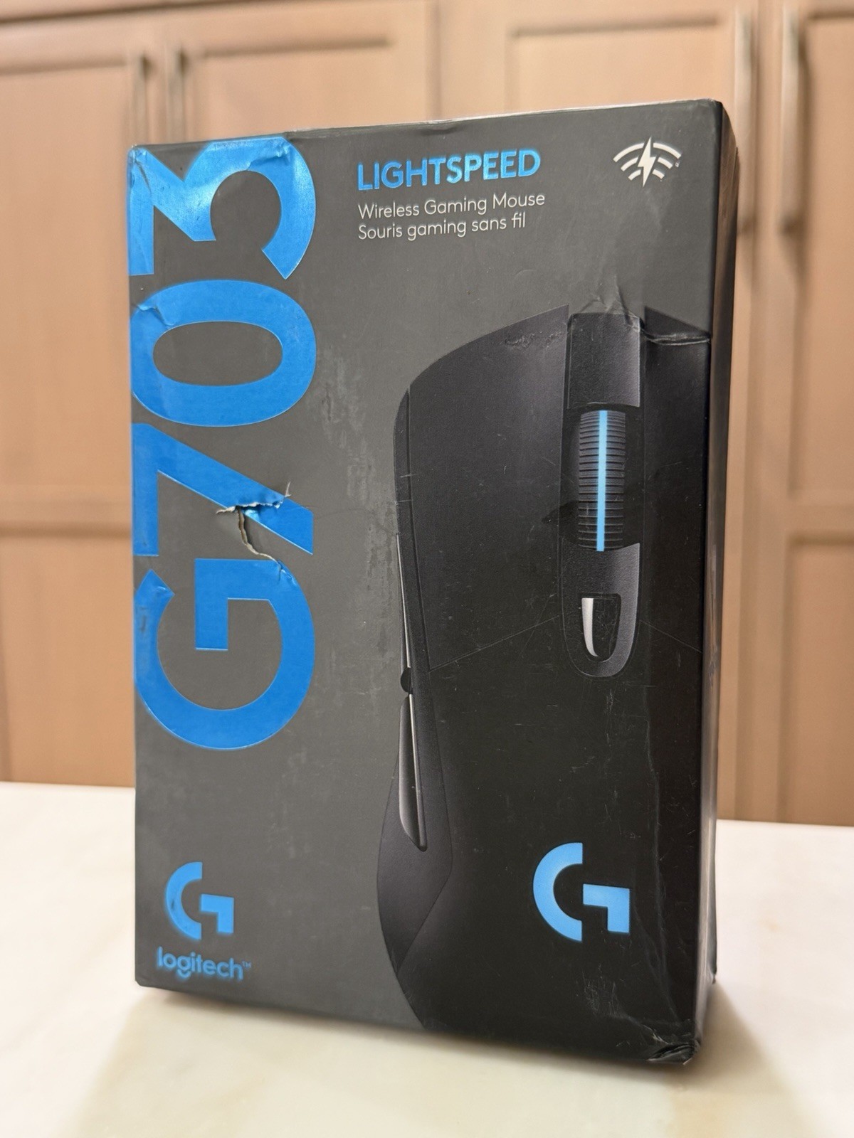 Logitech G703 Lightspeed Wireless Gaming Mouse 25600 DPI HERO 25K SENSOR NIB
