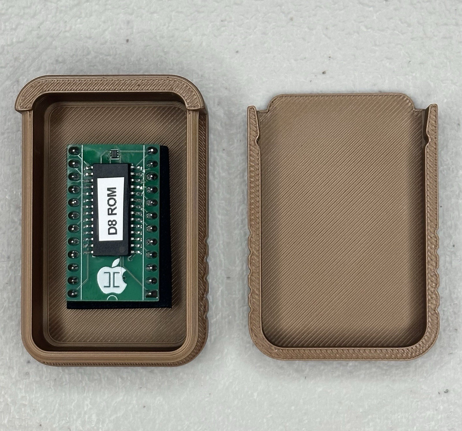 Custom 3D Printed Chip Case for 24 28 Pin IC | Retro Apple II & Commodore 64 C64