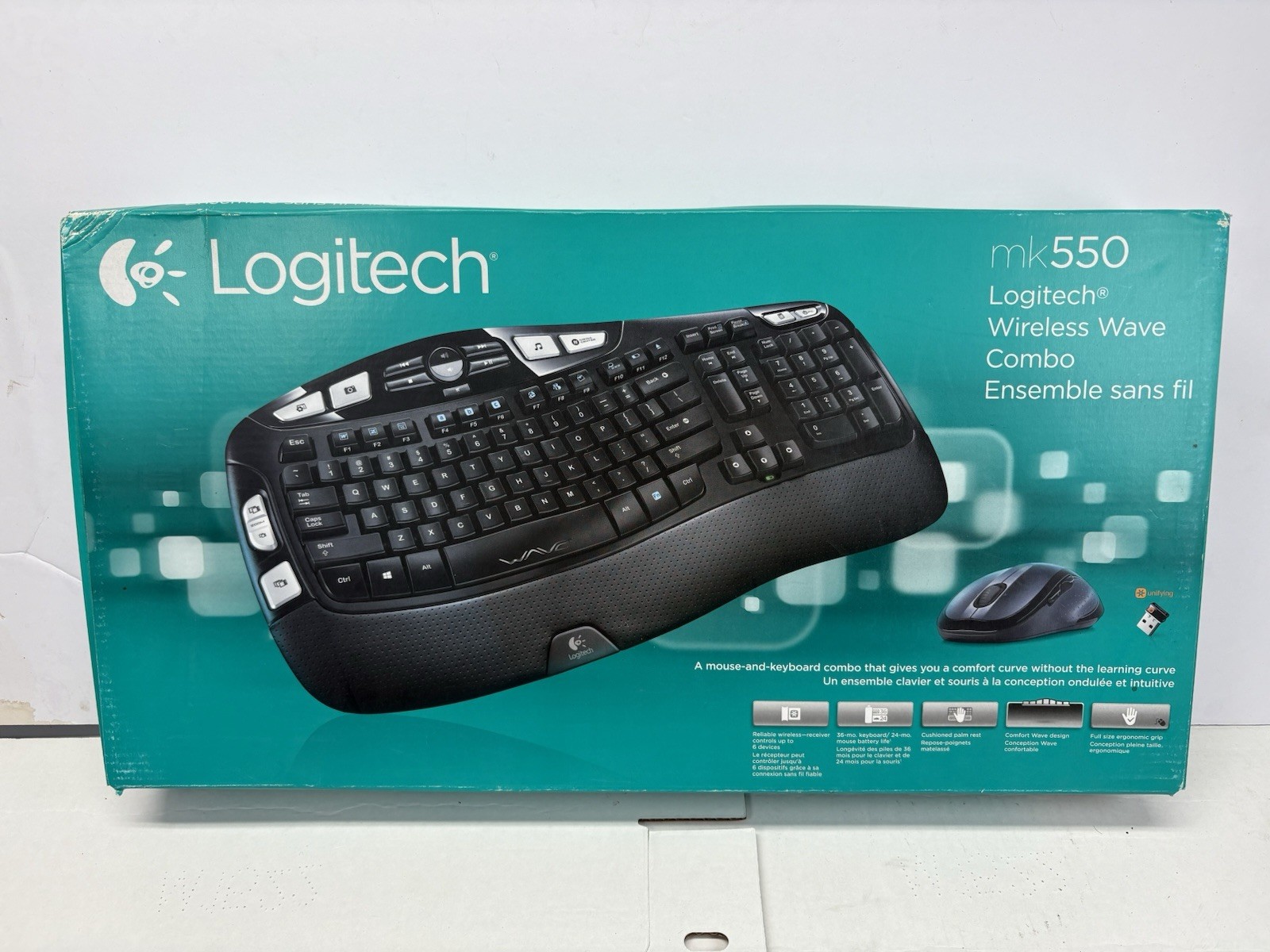 New SEALED- Logitech Comfort Wave MK550 (Wireless Keyboard & Mouse Combo)