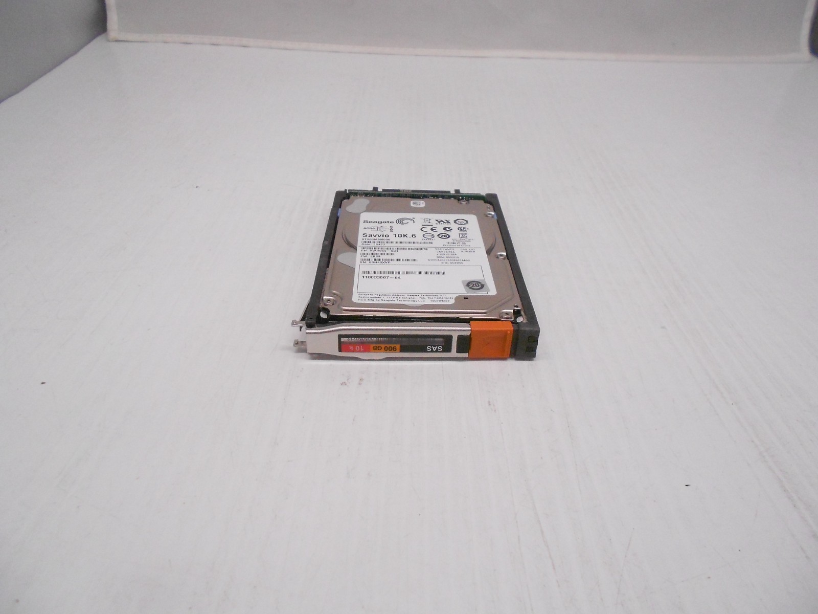 EMC VNX 900GB 10K 2.5" SAS Hard Drive V4-2S10-900 VNX2 005049925  118033046-A02