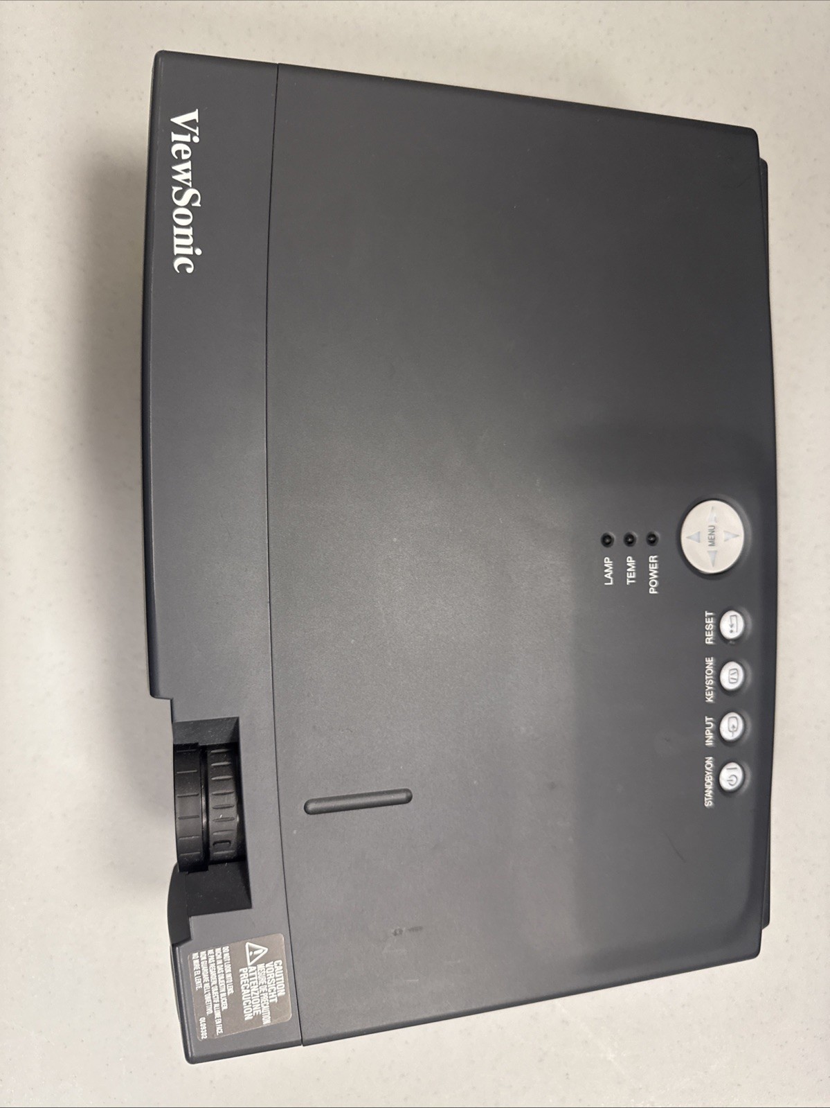 Viewsonic PJ550 Portable Projector With Carrying Case Remotes And All Cables