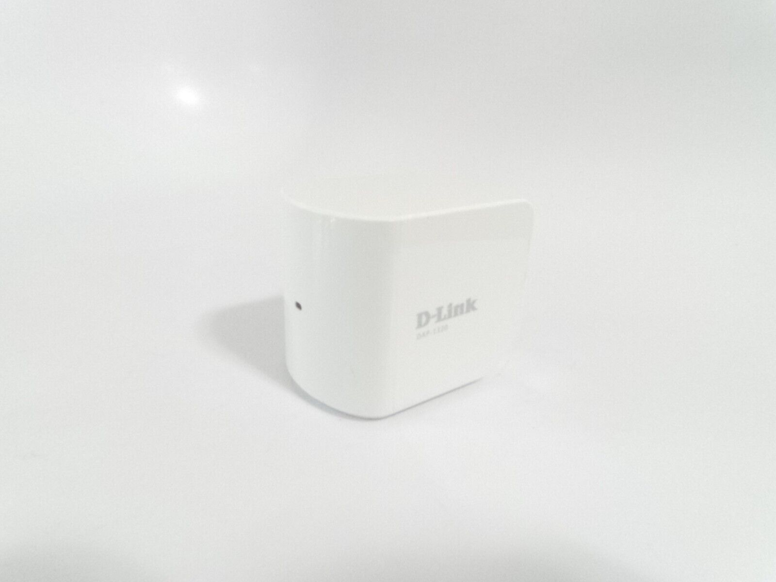 D-Link DAP-1320 Wireless-N 300Mbps Wireless Range Extender WiFi Signal Repeater