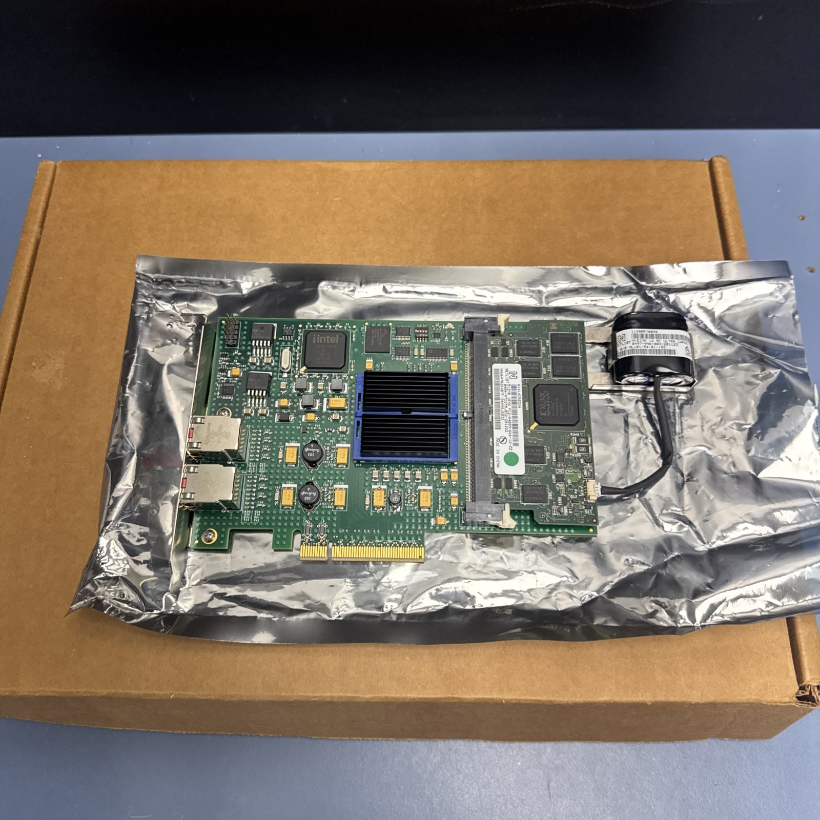 Compellent Technologies PCIe Raid Controller Card 512MB 102-018-002-C w/ BBU