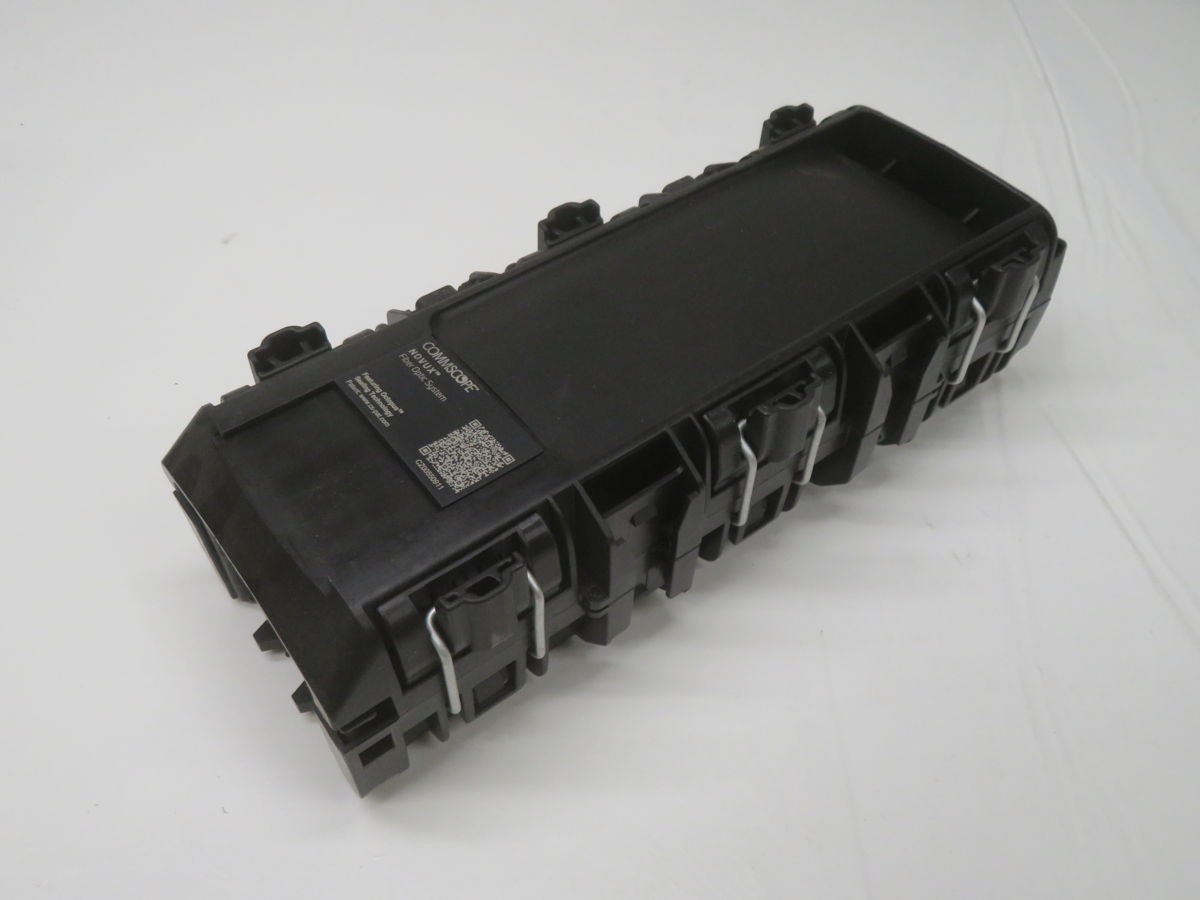 COMMSCOPE CSC3-M5A1A1BB000 COMPACT FIBER CLOSURE T268949