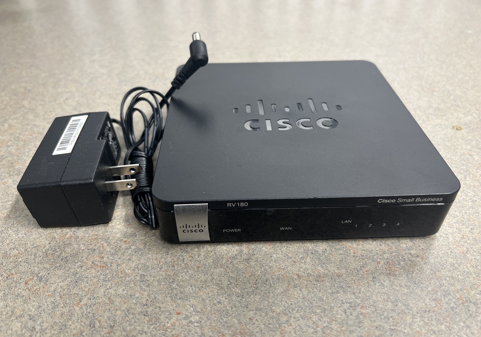 Cisco Small Business Single Band RV180 VPN 4 Port Router