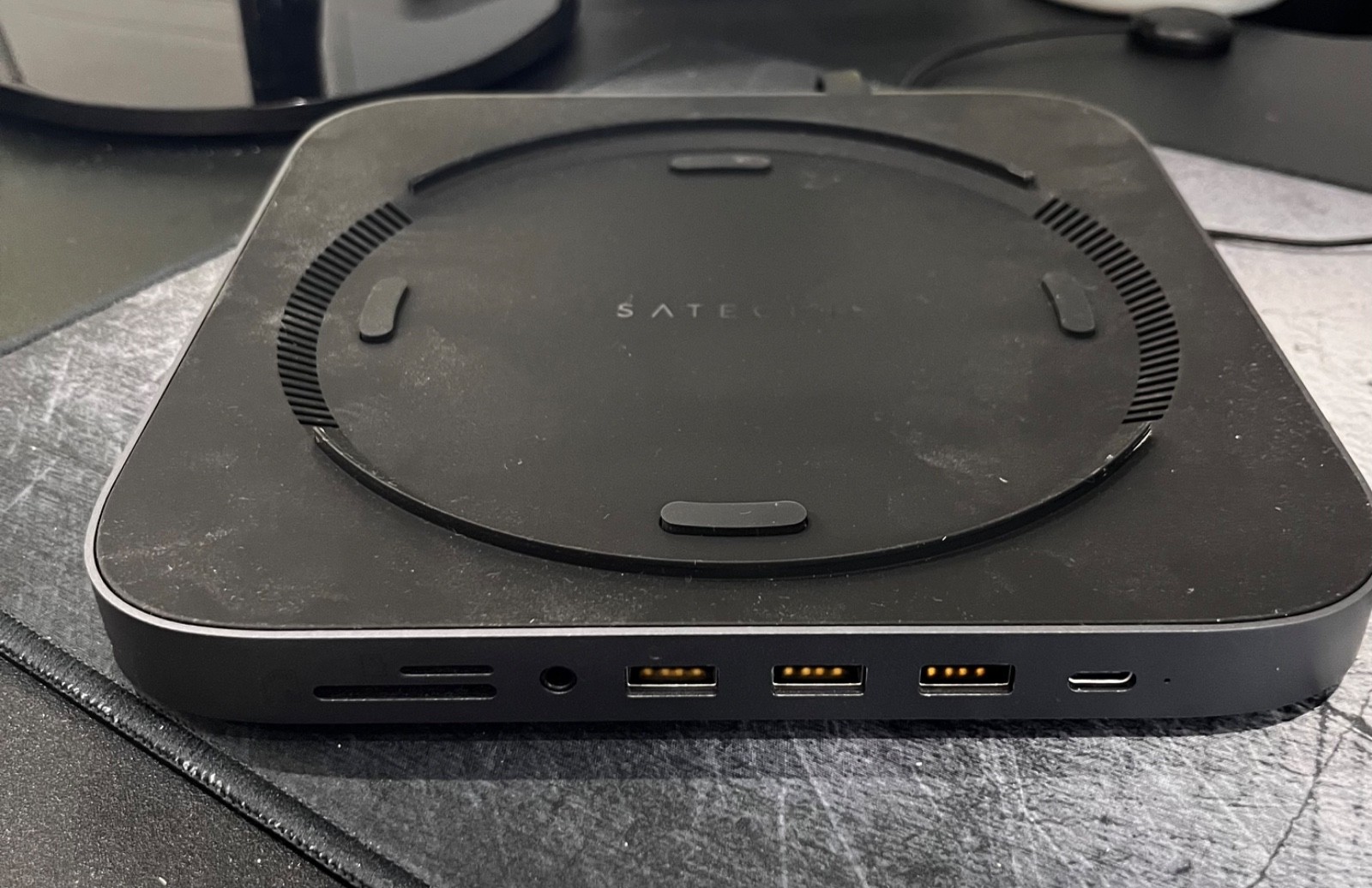 Satechi Type-C Aluminum Hub for Apple Mac Mini - Space Grey