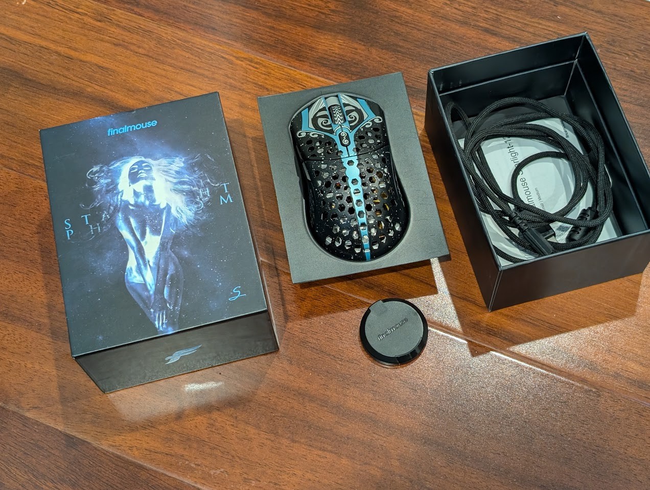 Finalmouse STARLIGHT-12 Phantom Wireless Gaming Mouse Small - Super clean