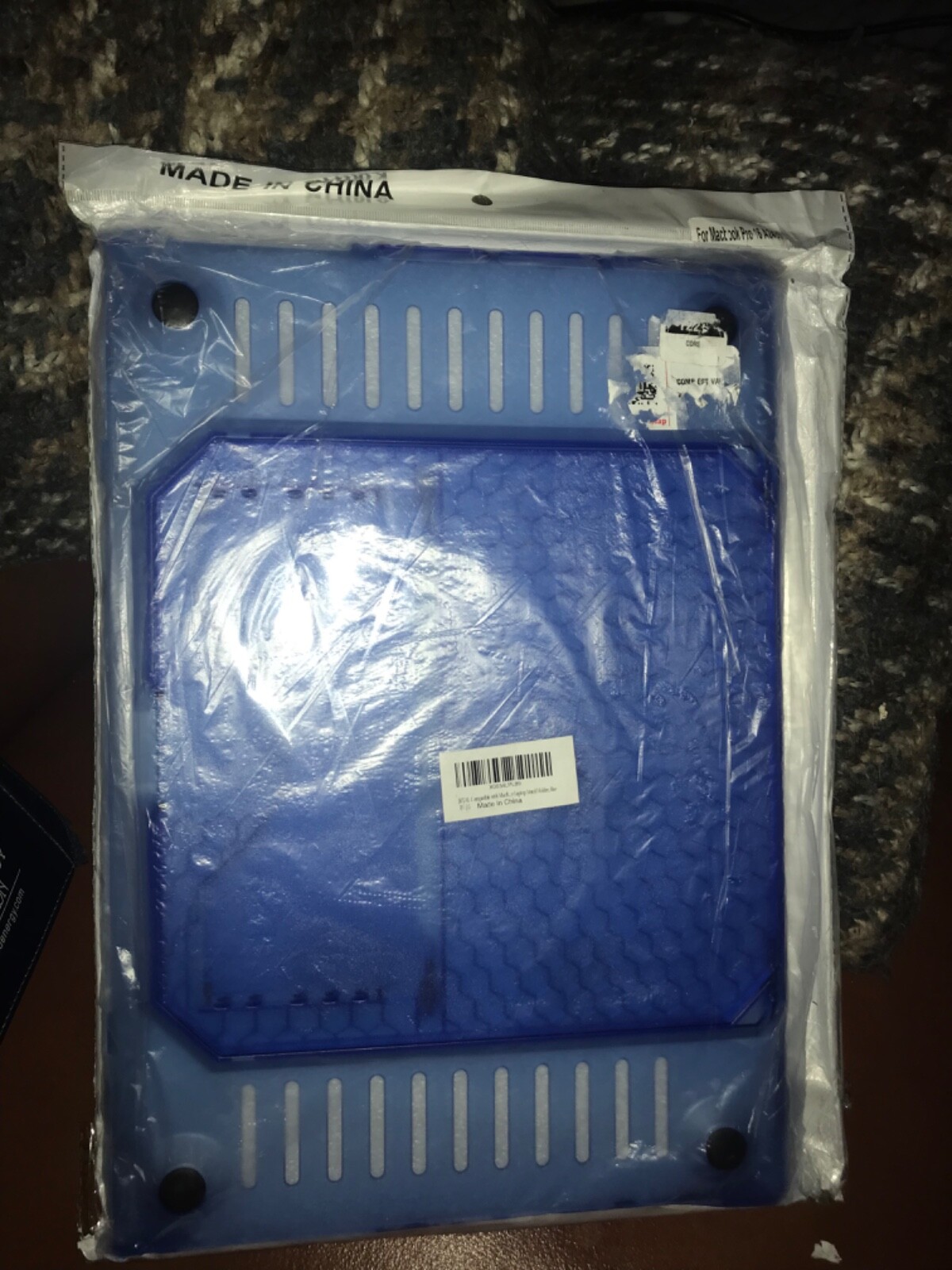 MacBook Pro 16 A2485 laptop holder for MacBook Pro 16" NEW Unopened