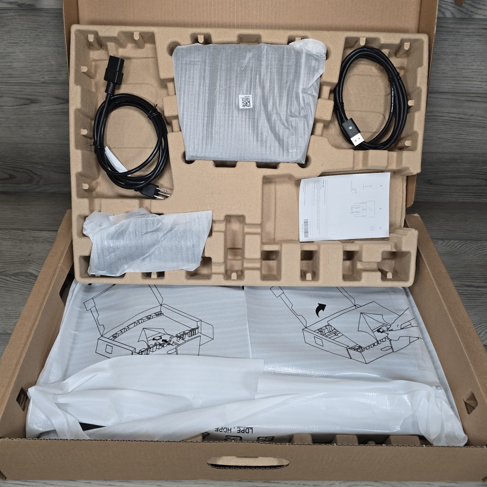 Dell E2425HM 24" Full HD LED Monitor 1080p - EUC In Box Open Box (A)