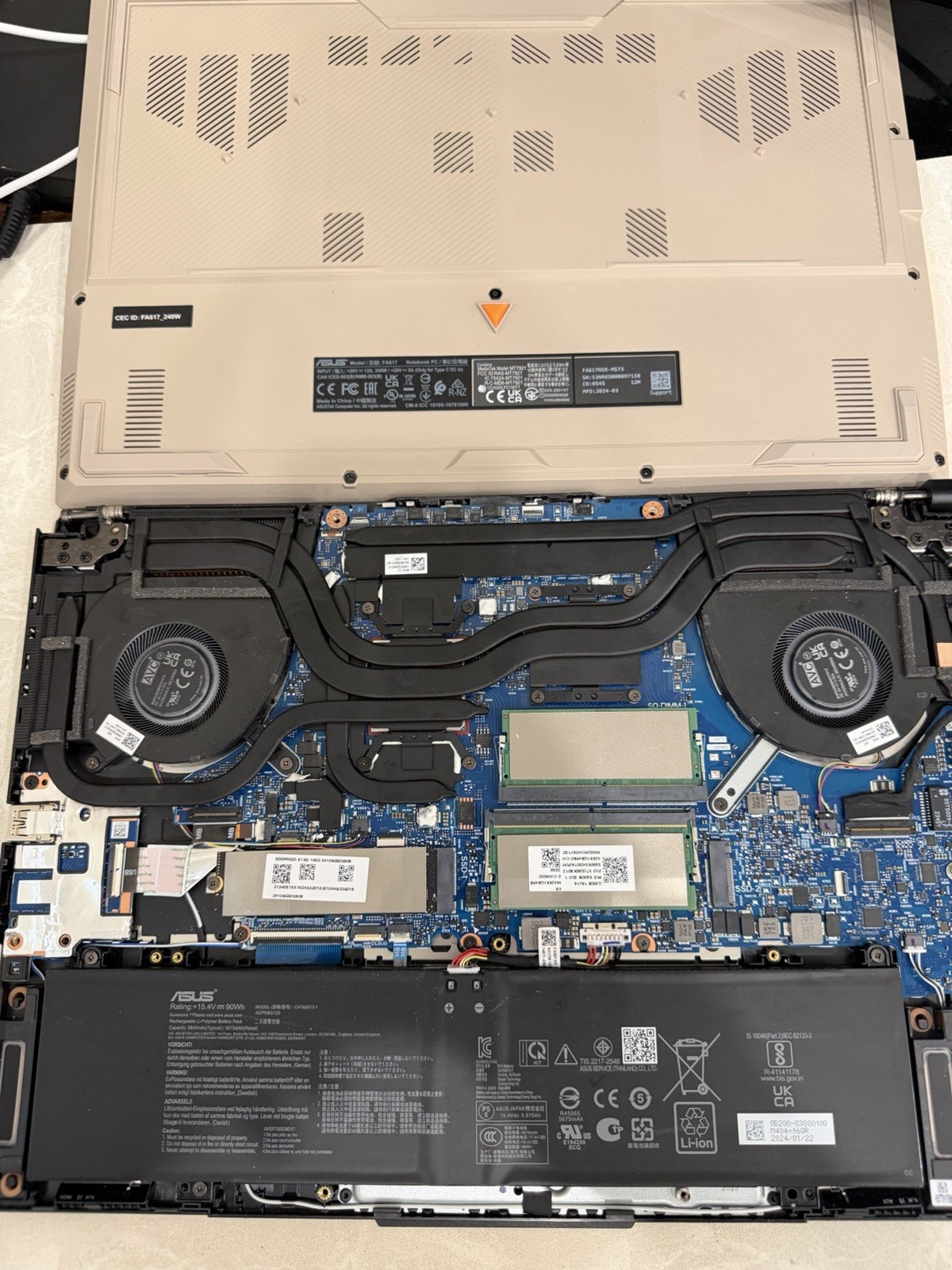 ASUS TUF A16 FA617NSR Ryzen 7 7435HS RX 7600S 16GB 512GB FOR PARTS ONLY- READ