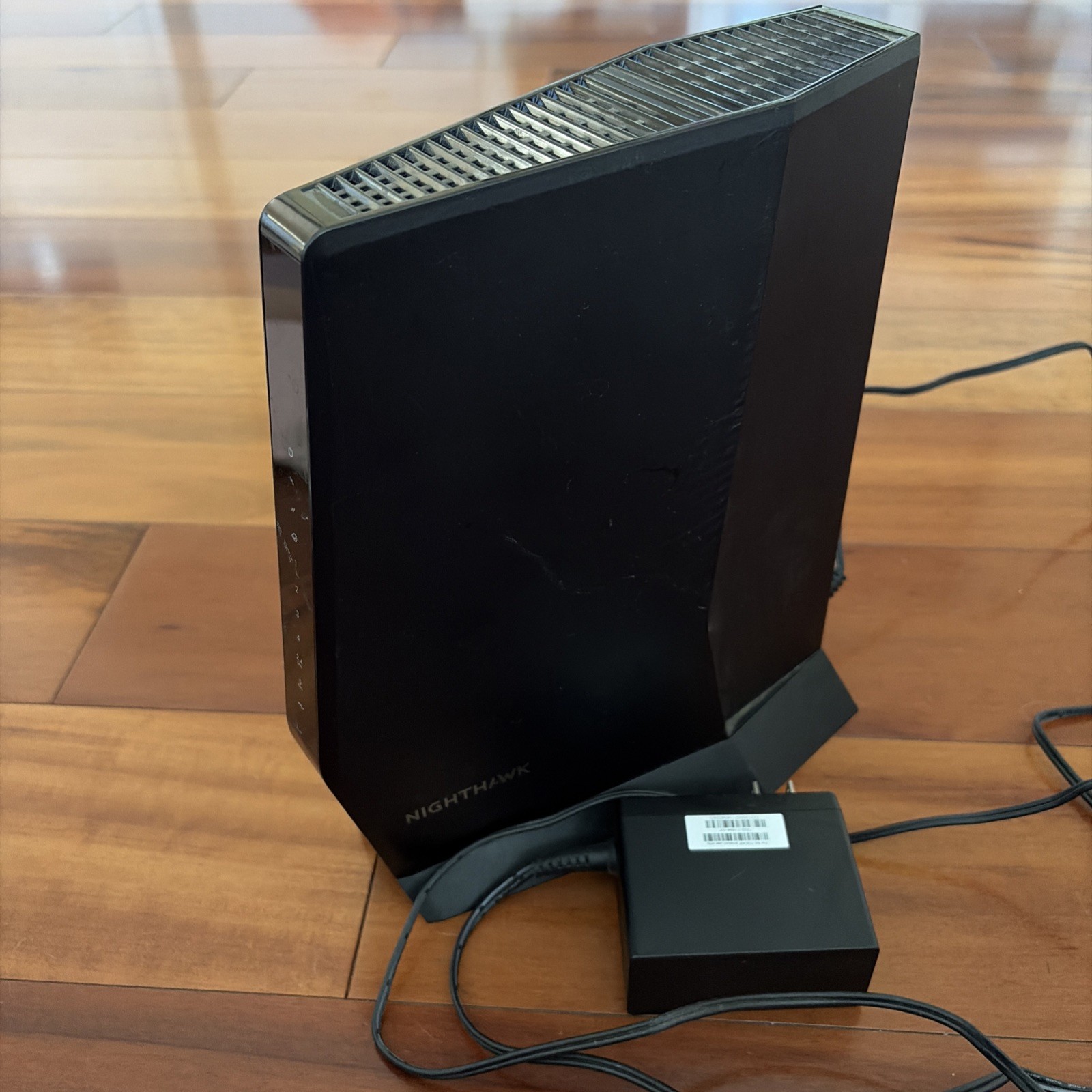 NETGEAR Nighthawk CAX30 DOCSIS 3.1 AX2700 Dual-Band Cable Modem Router