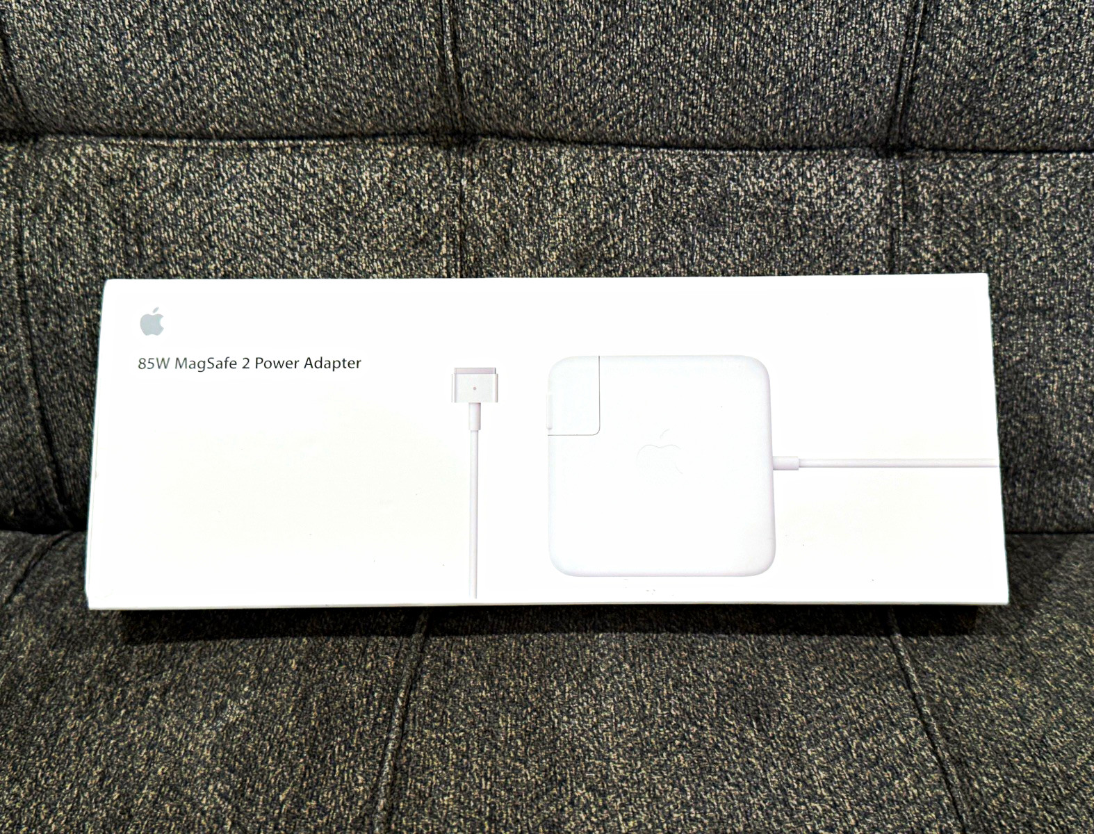 Apple 85W MagSafe 2 Power Adapter for MacBook Pro White MD506LL/A