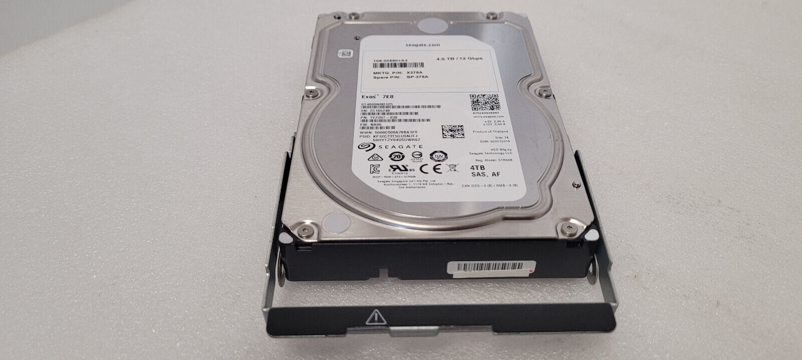 Compatible NetApp E-X4105A 4TB7.2K12Gbps 3.5"NL-SAS Hard Disk DS460C E-X4105A-R6