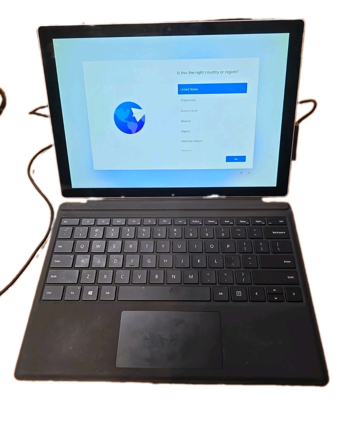 Microsoft Surface Pro 7 Model 1866 i3 4GB RAM 128GB SSD Keyboard Charger