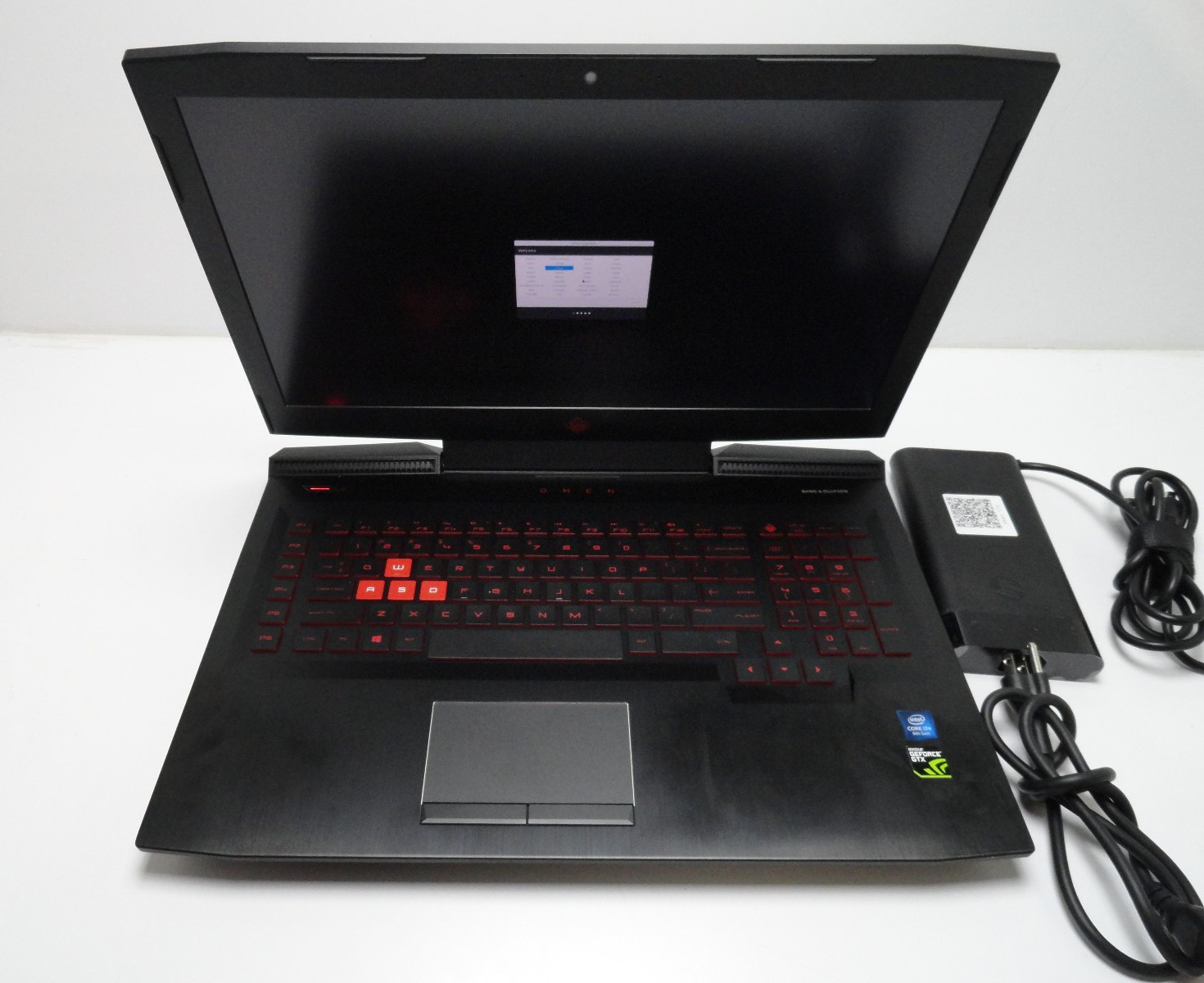 HP OMEN by HP Laptop | i7-8750H | 16 GB RAM | 256 GB SSD| LINUX | READ