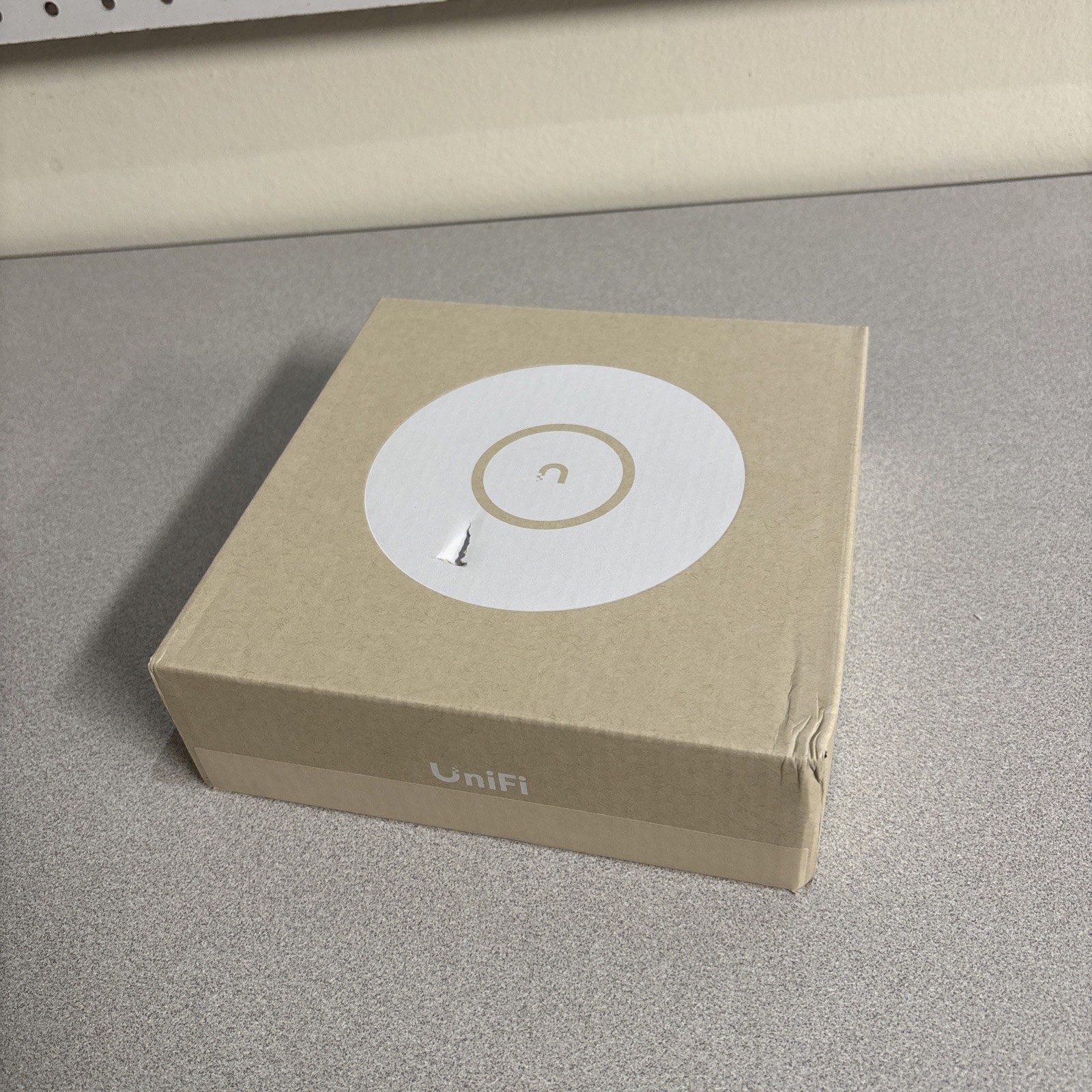 Ubiquiti UniFi 6 U6+ Dual-Band WiFi 6 Access Point 1GbE PoE
