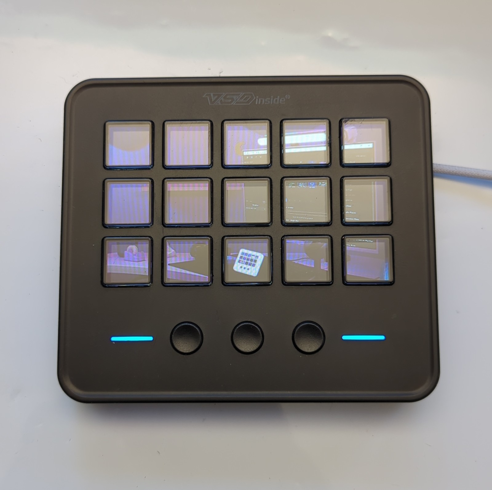 VSD Inside M18 Black Stream Dock Programmable Macro Keypad RGB Lit