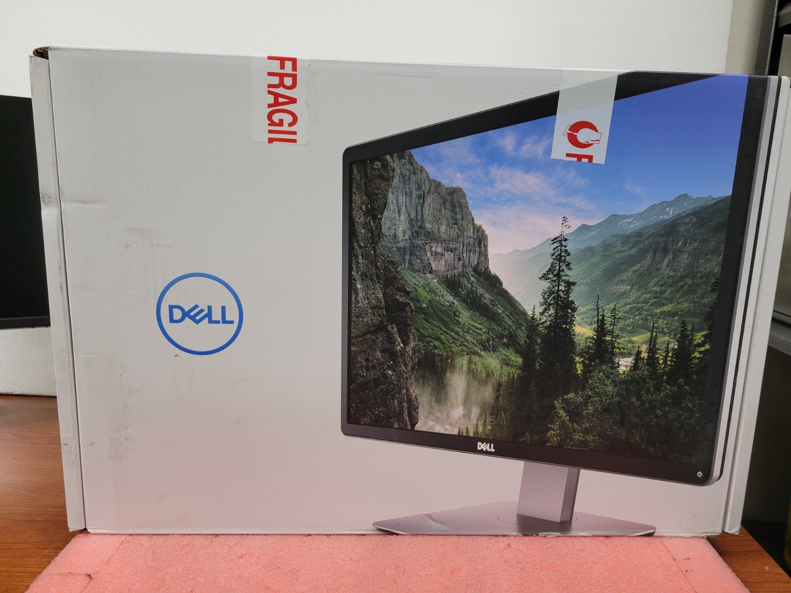 Dell Ultra HD 4K Monitor P2415Q 24" LED | C1672DS