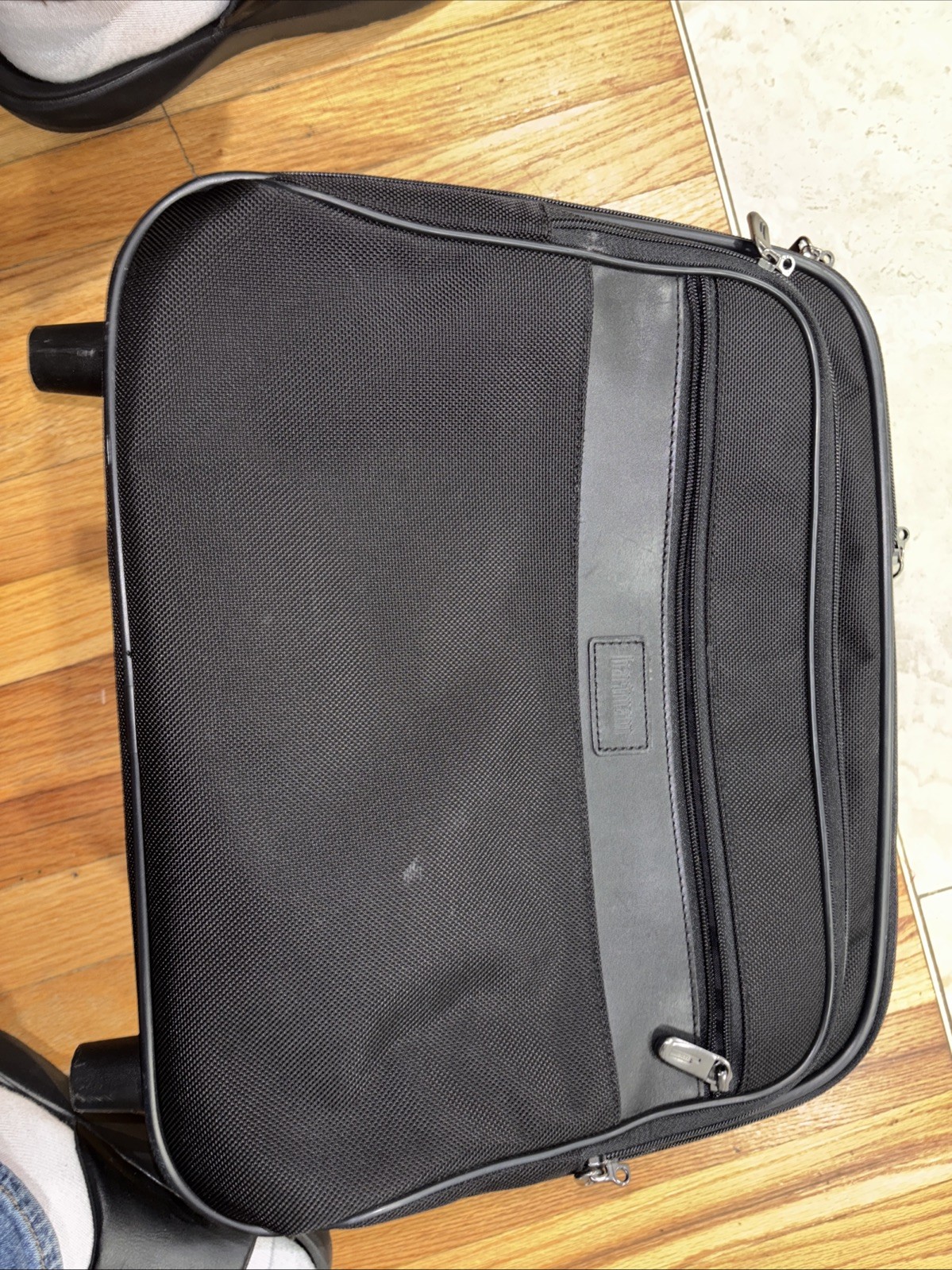 Hartmann Briefcase,Carry On, Suitcase,Luggage, Rolling - EUC