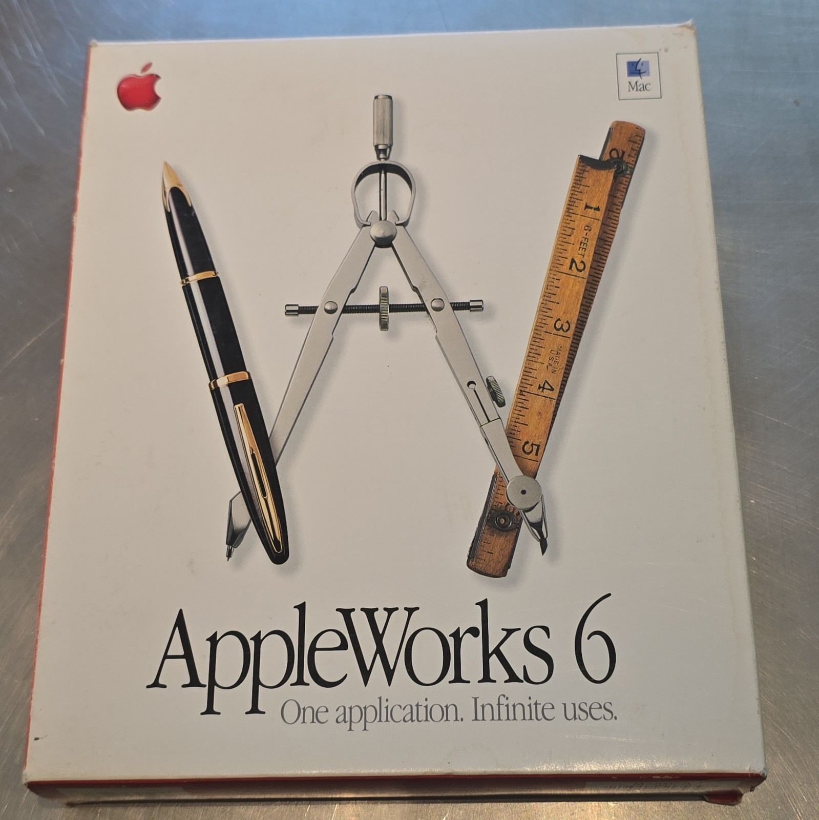 Apple AppleWorks 6 Software Box Set for Mac OS X M8389LL/B- Complete /w inserts