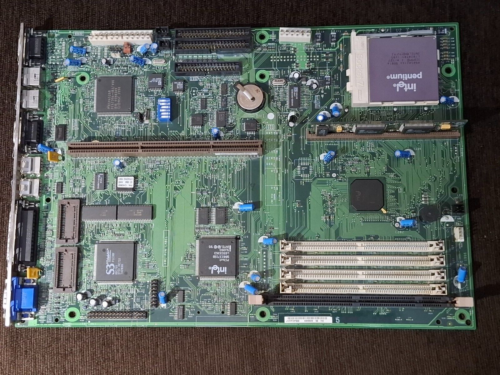 IBM MB PC 330 SERIES TYPE 6577 Board 60H9020 Socket 7+CPU+256KB L2 Cache Module