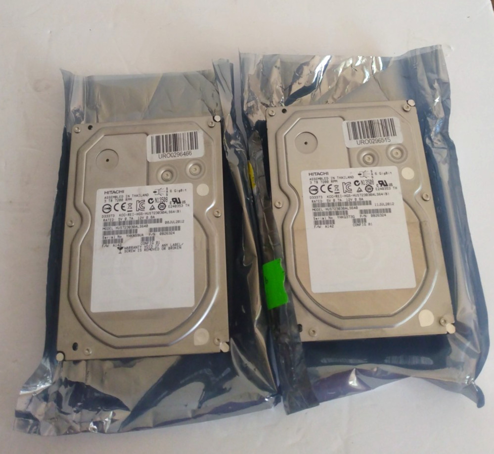 2PCs HITACHI 3TB 3.5" SAS HDD HUS723030ALS64 64MB 7200RPM HDD *Refurbished*