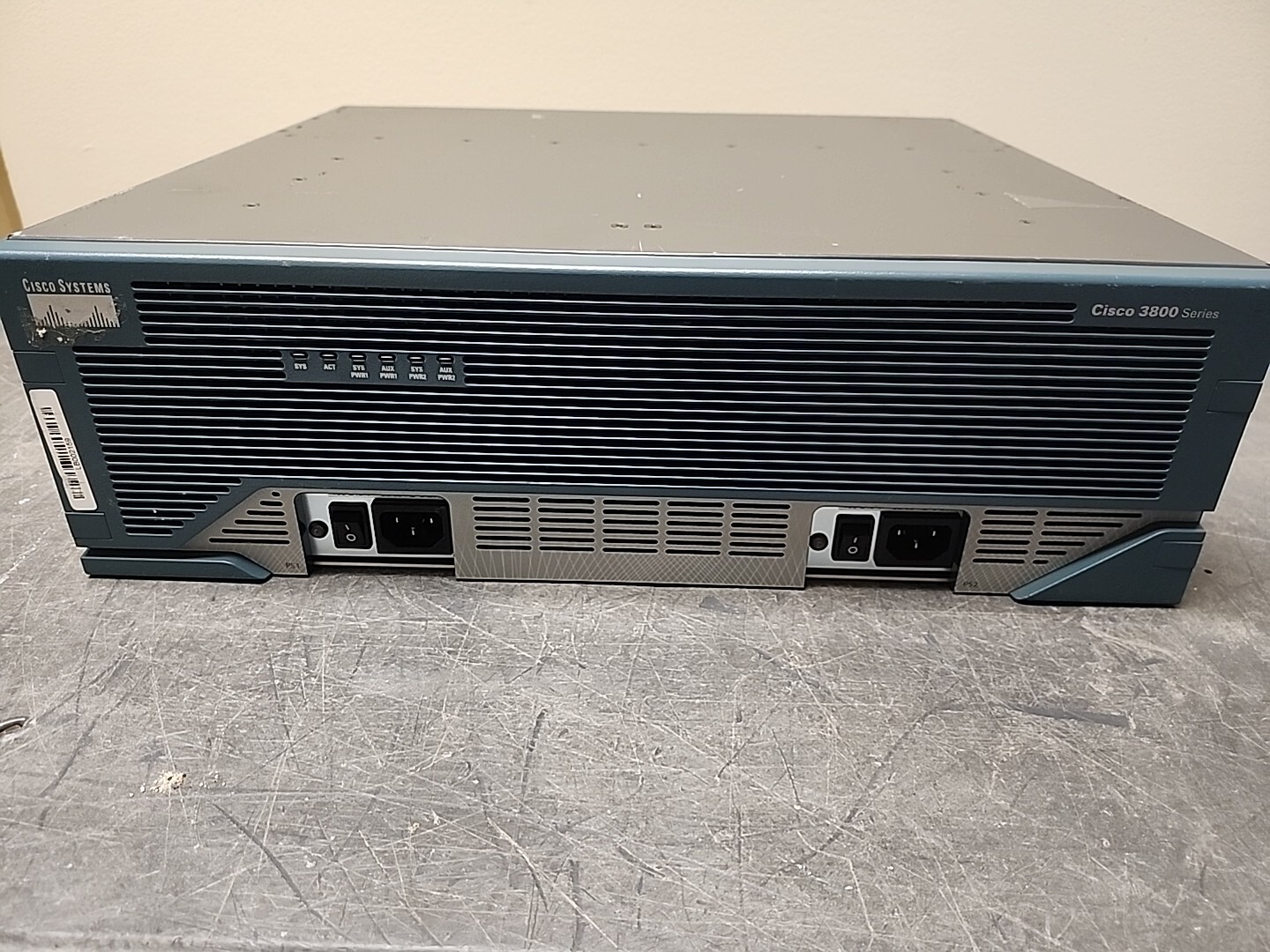 CISCO 3845 v01 Router __