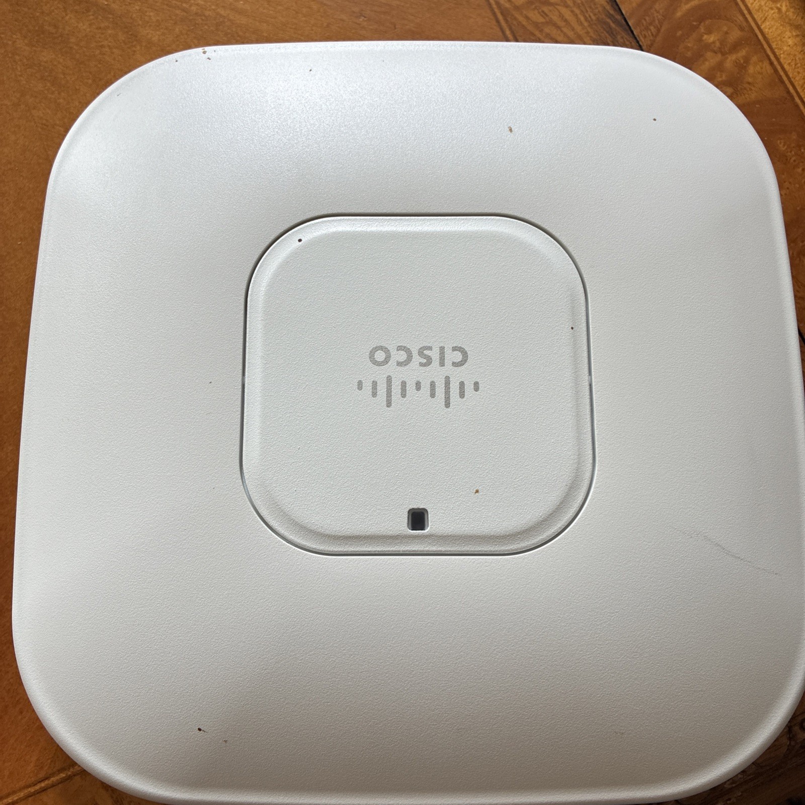 CISCO AIRONET 802. 11n Draft 2.0 Single Band Access Point AIR-LAP1141N-A-K9