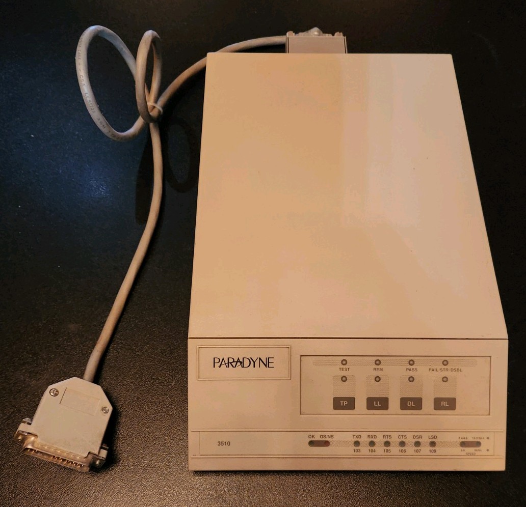 Paradyne 3510-A1-001 AT&T Modem 2261-SA1