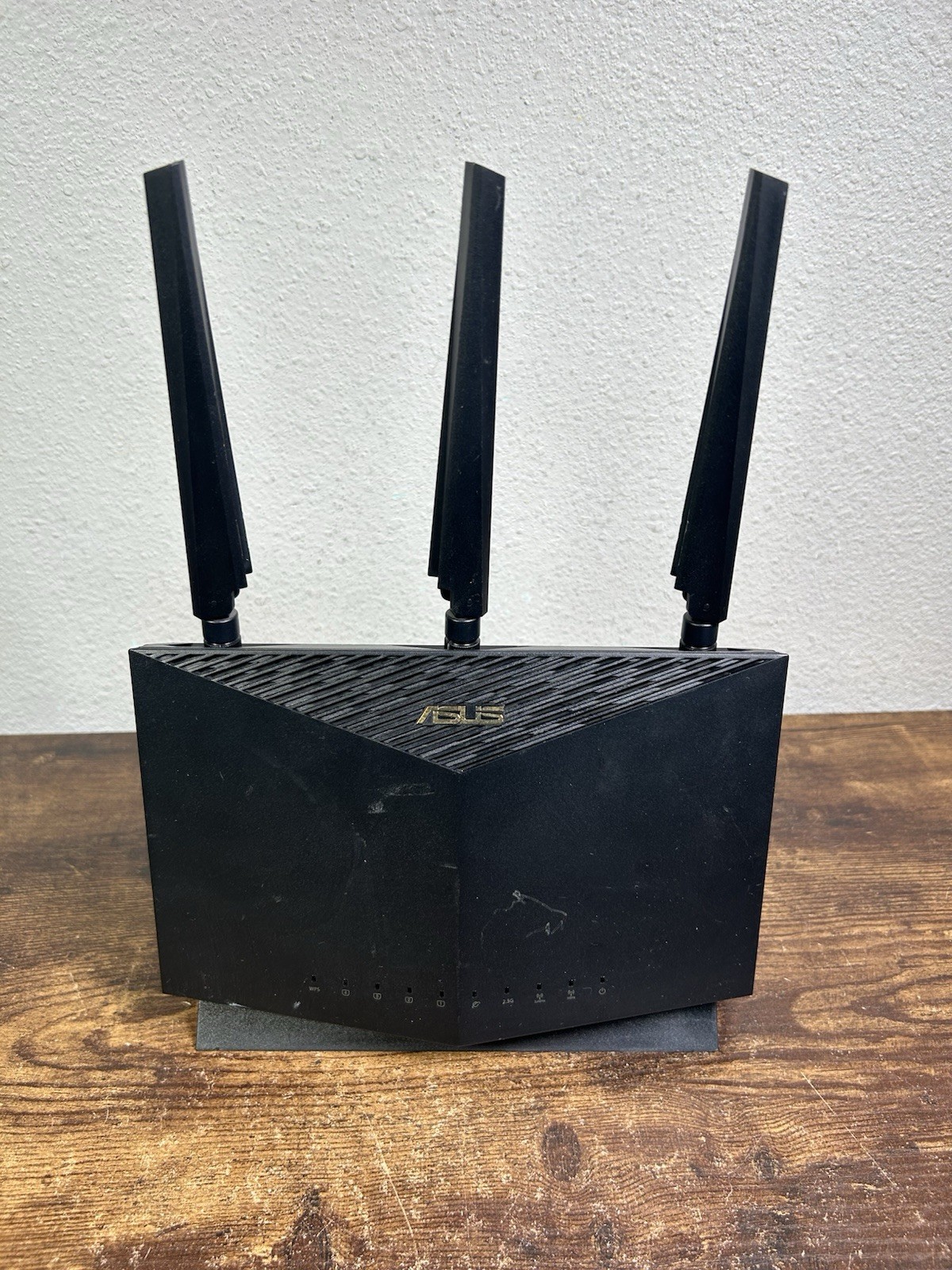 ASUS RT-AX86U Pro AX5700 WiFi 6 Gaming Dual Band Gigabit Router ( NO Power Cord)