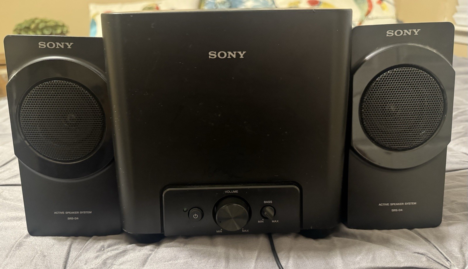 Sony SRS-D4 2.1 Channel Wired Computer Speakers w/ Subwoofer, Black