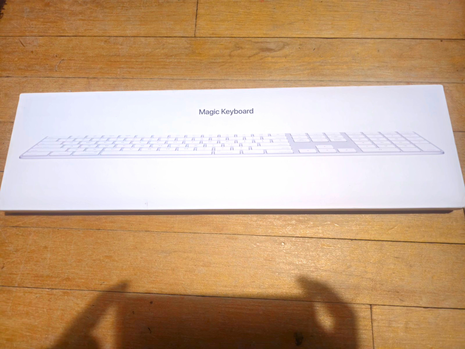 Apple Magic Keyboard w/ Numeric Keypad Wireless White English QWERTY A1843