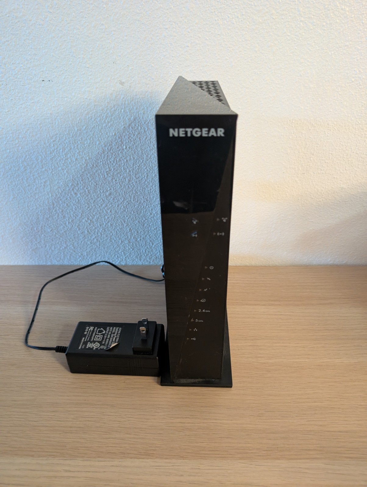 NETGEAR AC1750 680 Mbps 4 Port Gigabit Wireless AC Router
