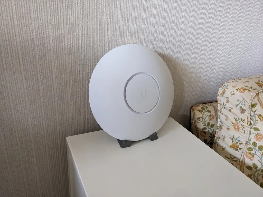 Ubiquiti UniFi U6-LR Access Point Desktop Stand Mount WiFi 6 Long Range Holder