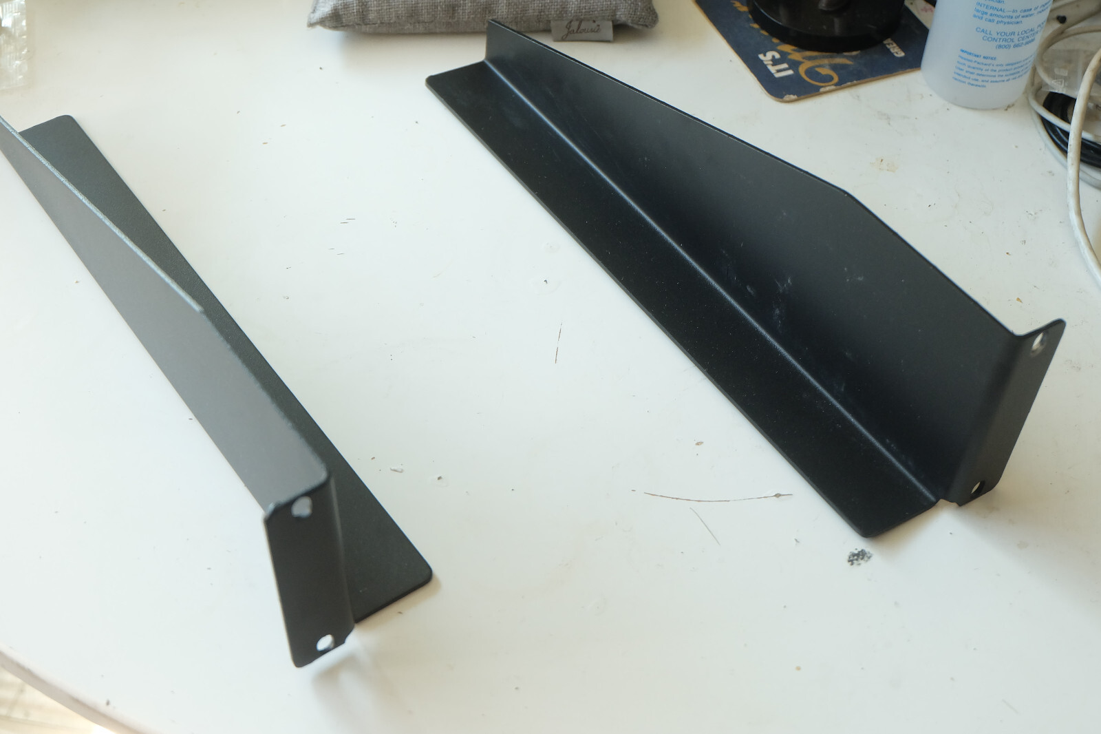 Chatsworth CPI 2U rackmount equipment support bracket 12312-701