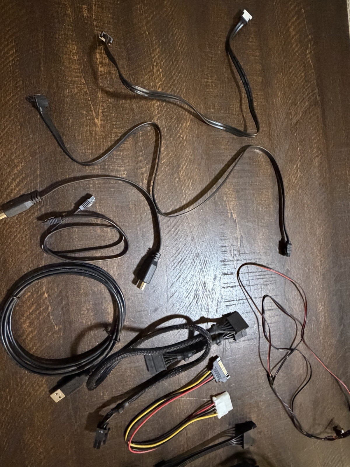 Mixed Lot Black Computer Cables USB-A to Mini-B, HDMI, SATA, Molex 4-Pin, 6-Pin