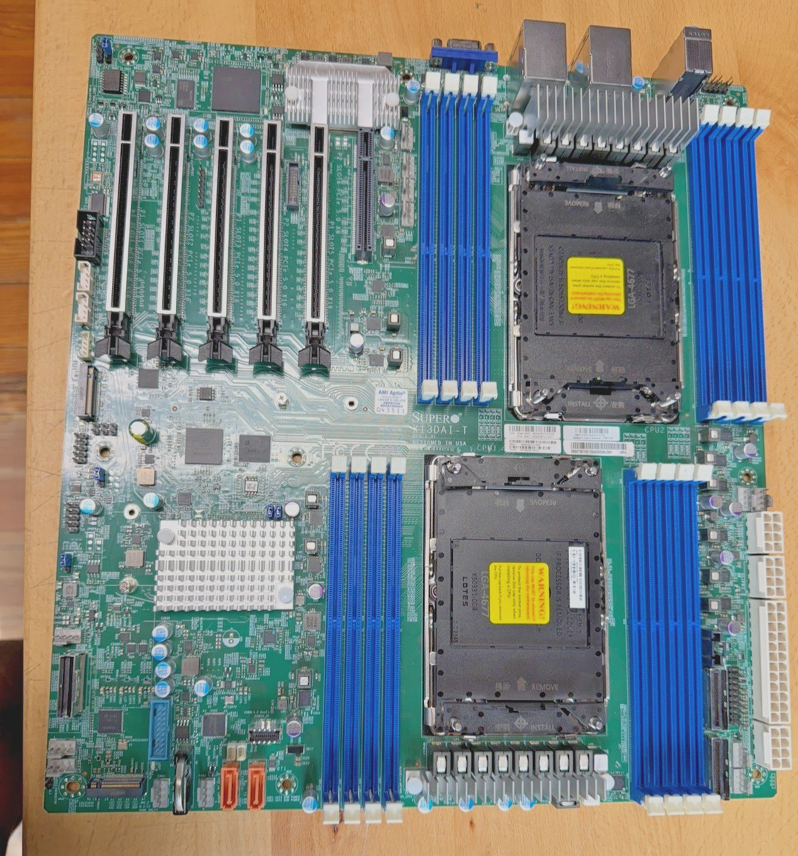 Supermicro X13DAI-T Motherboard