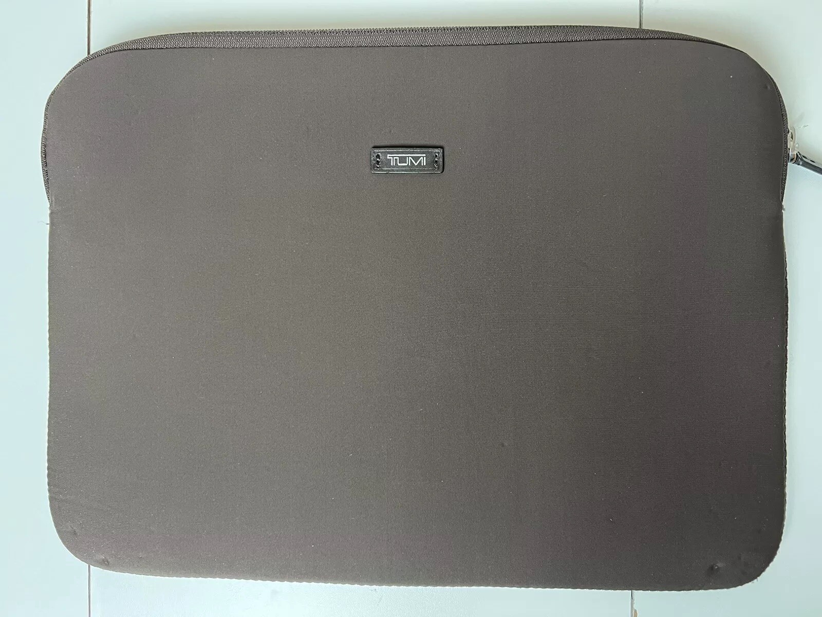 TUMI  Neoprene Tablet-Device-Cover-Padded Sleeve- Zipper Pull- 11”x15”
