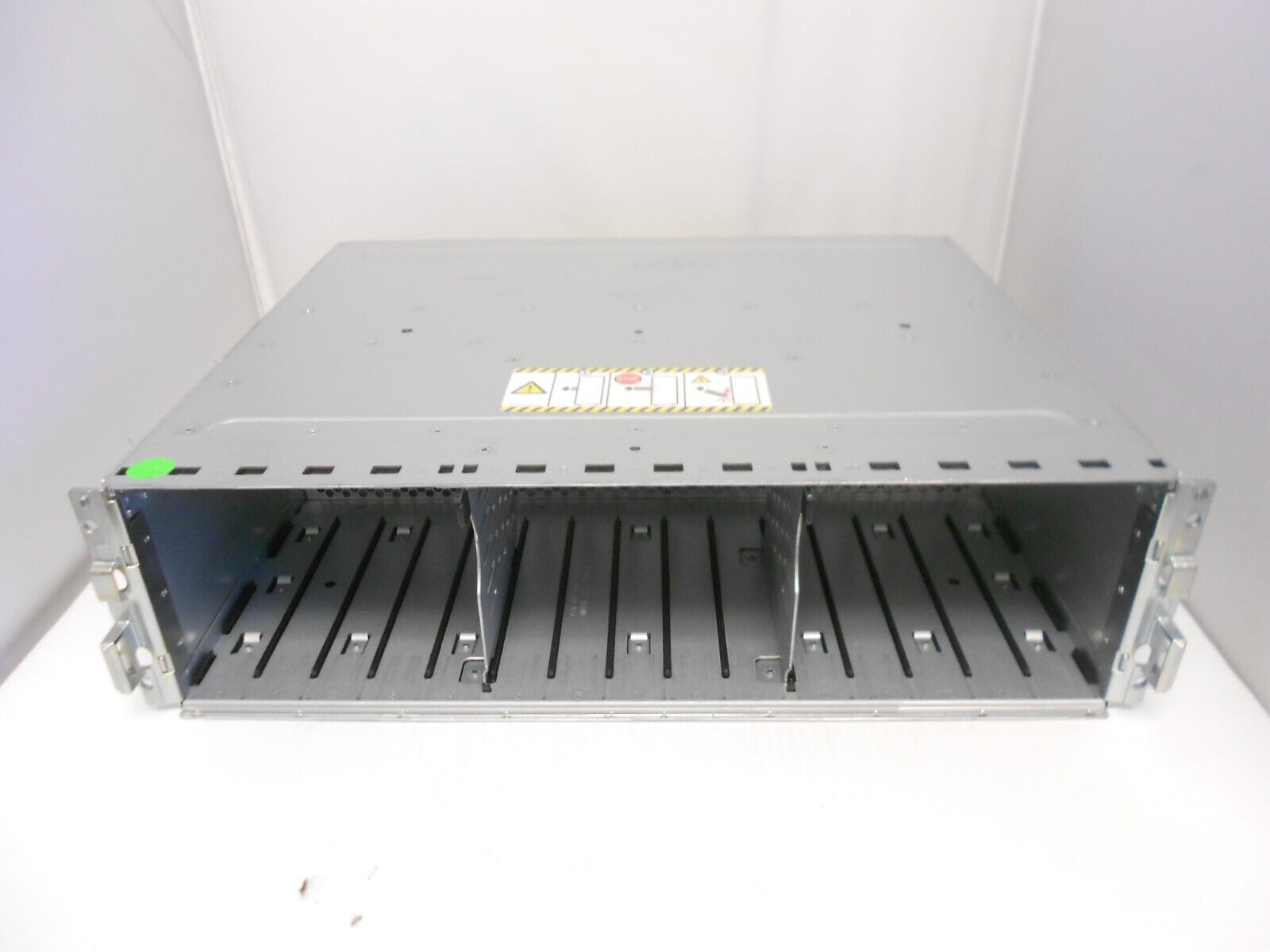 EMC Expansion Array Jbod Disk Array Shelf 15 Bay Chassis 6Gbps SAS KTN-STL3