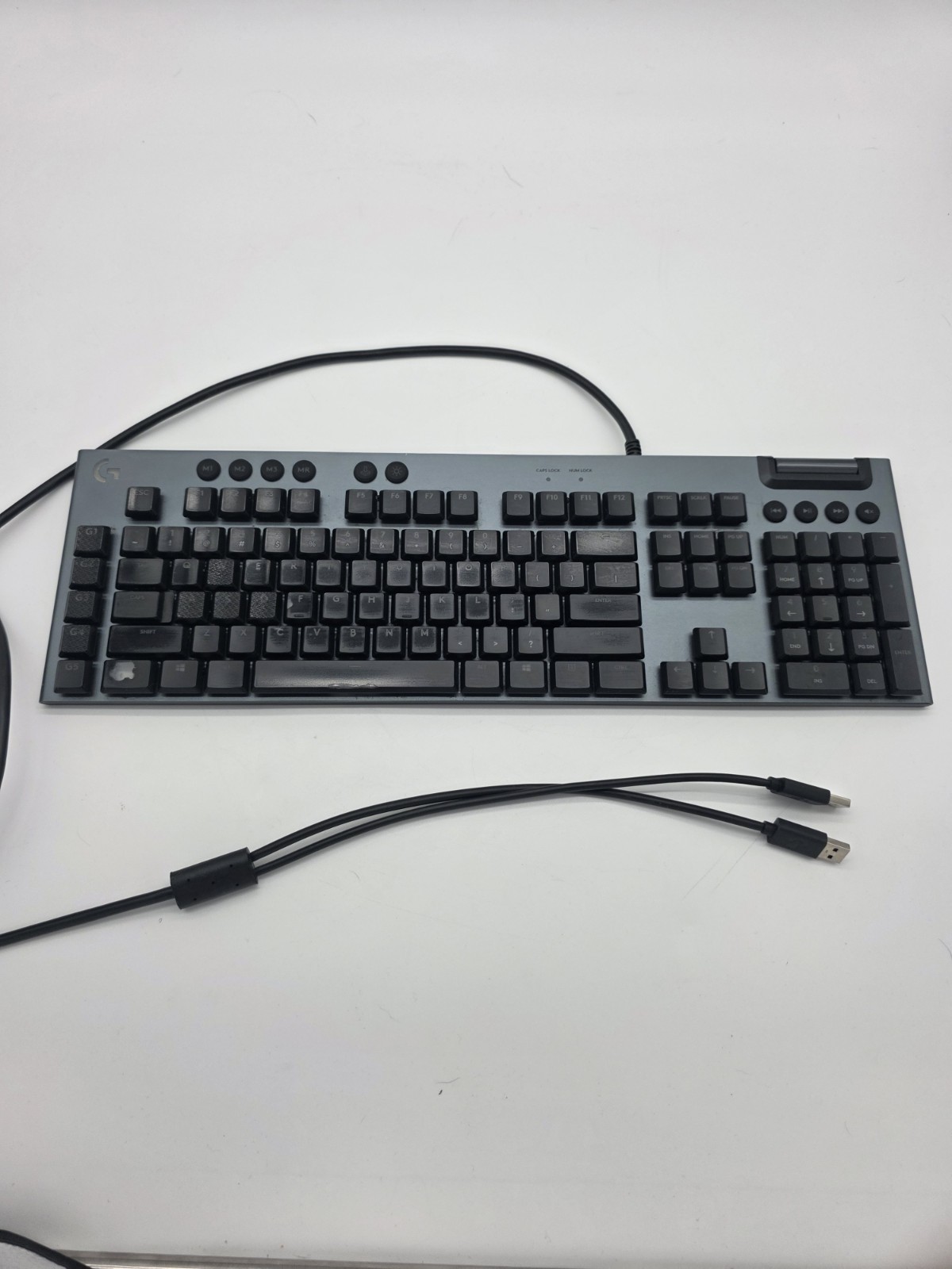 Logitech G815 Clicky RGB Mechanical Gaming Keyboard Y-U0035 Works - Keycap Wear
