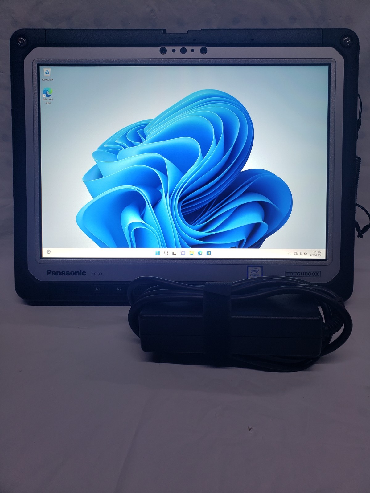 Panasonic Toughbook CF-33 Core i5 7300U 2.6GHz 16GB 256gb NVME SSD WIN 11 Pro  