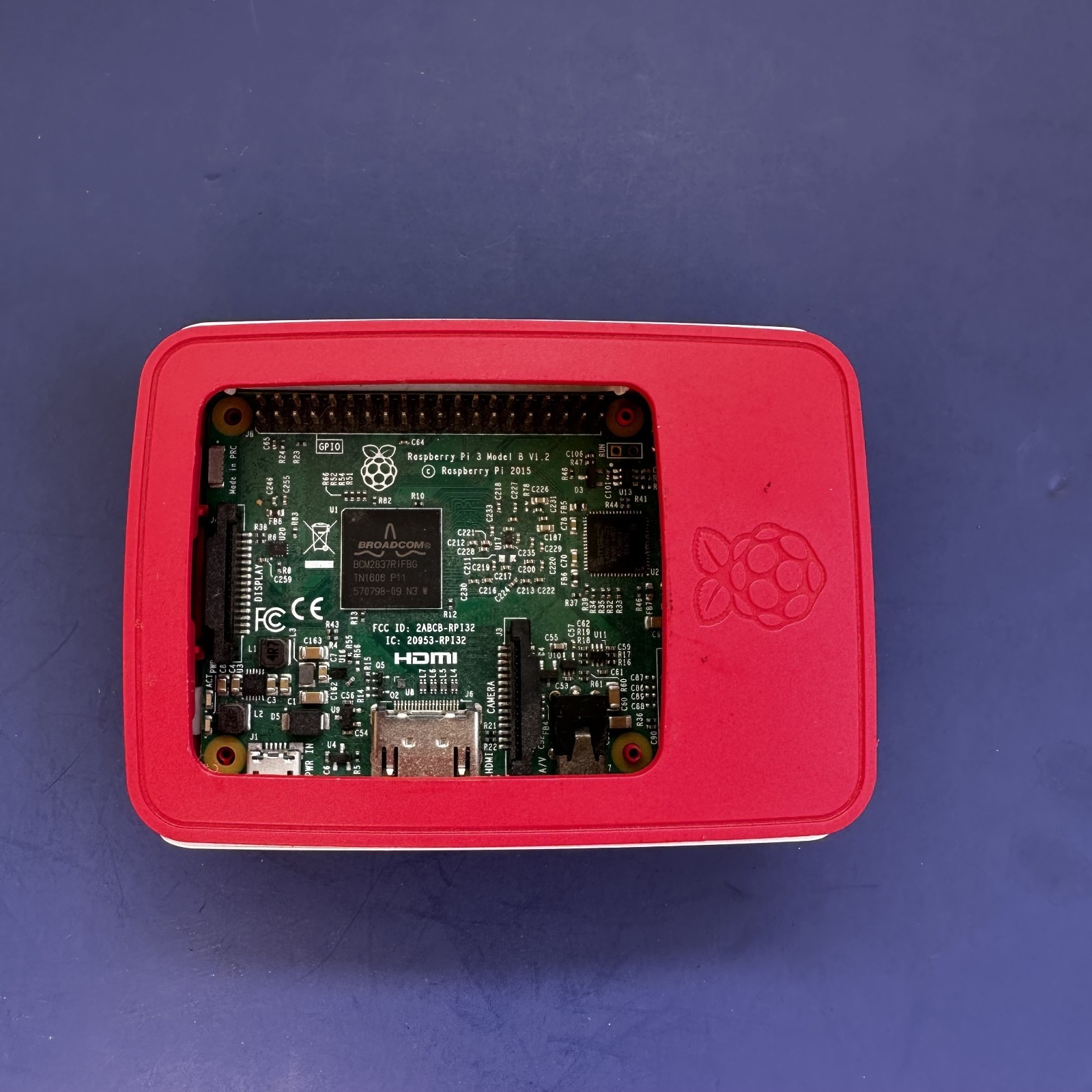 Raspberry Pi 3 Model B V1.2 Official Red White Case Used Lid Off