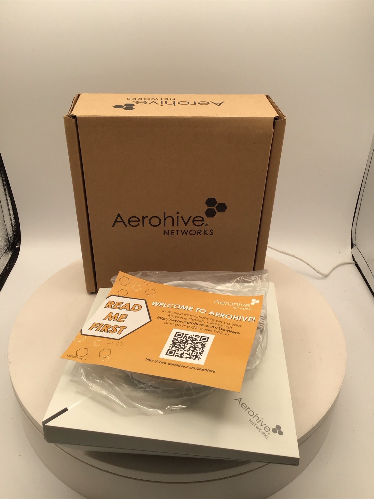 Opened Box AeroHive AP122 Wireless AP AeroHive Networks Dual Band & Dual Radio