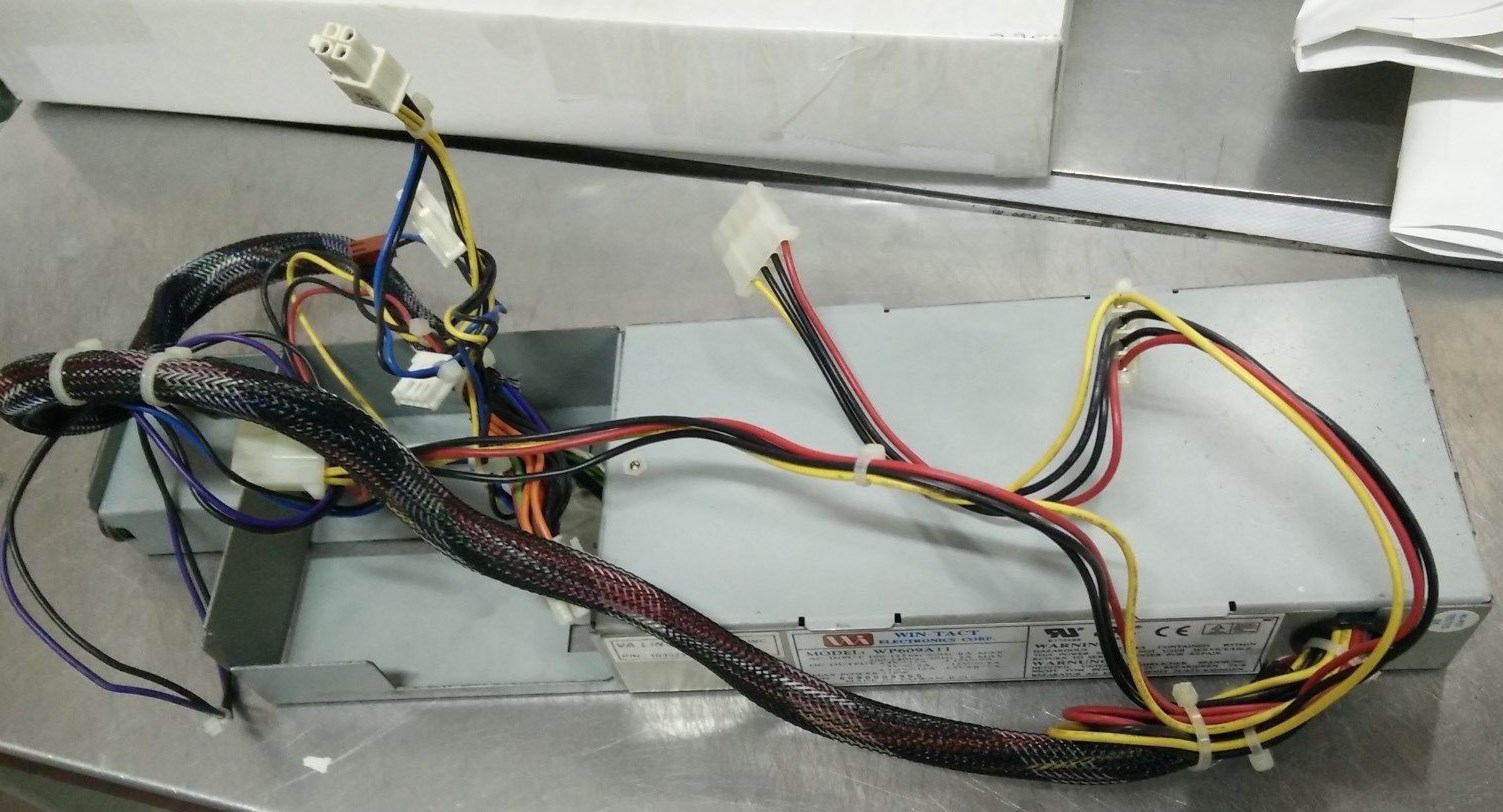 WIN TACT WP609A11 1U Rack Server ATX 220W POWER SUPPLY VA LINUX Sys. 103623-00