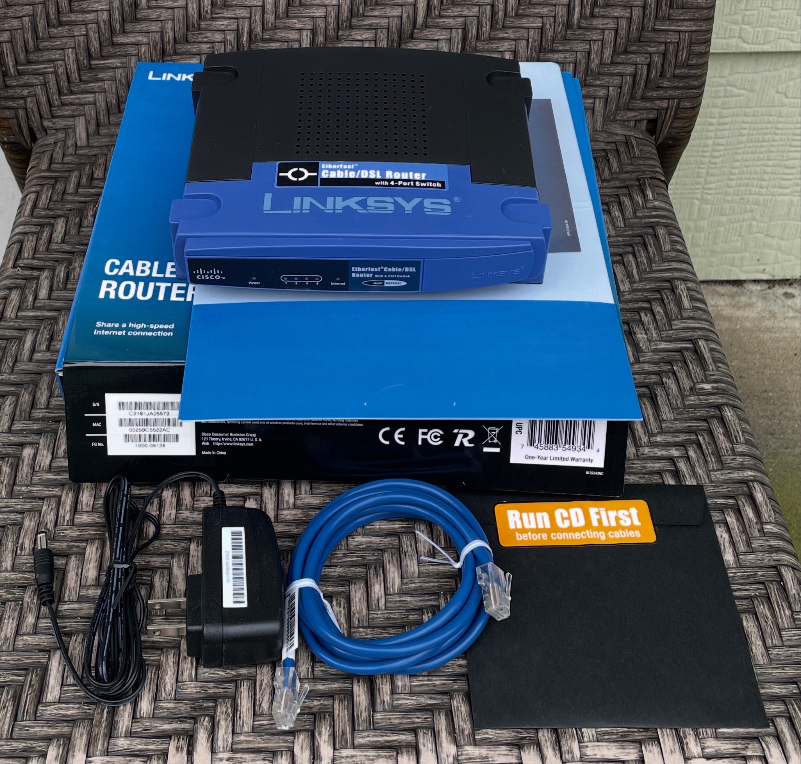 Unused Cisco Linksys EtherFast BEFSR41 Version 4.3 4-Port 10/100 Wired Router
